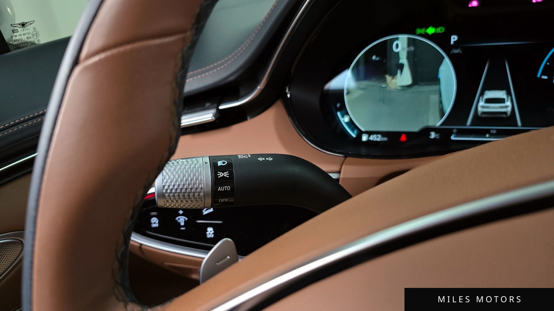 Genesis GV70 2022 — миниатюра 17