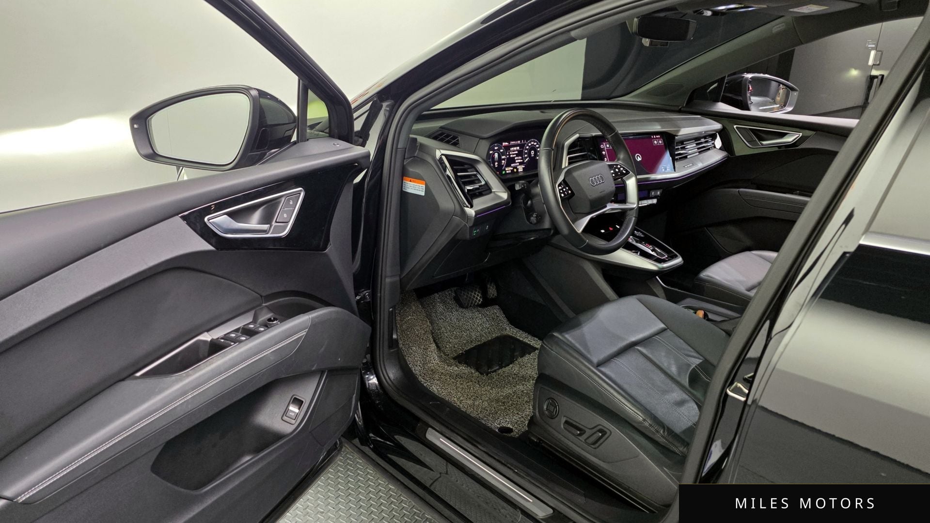 Audi Q4 e-tron 2022 — миниатюра 10