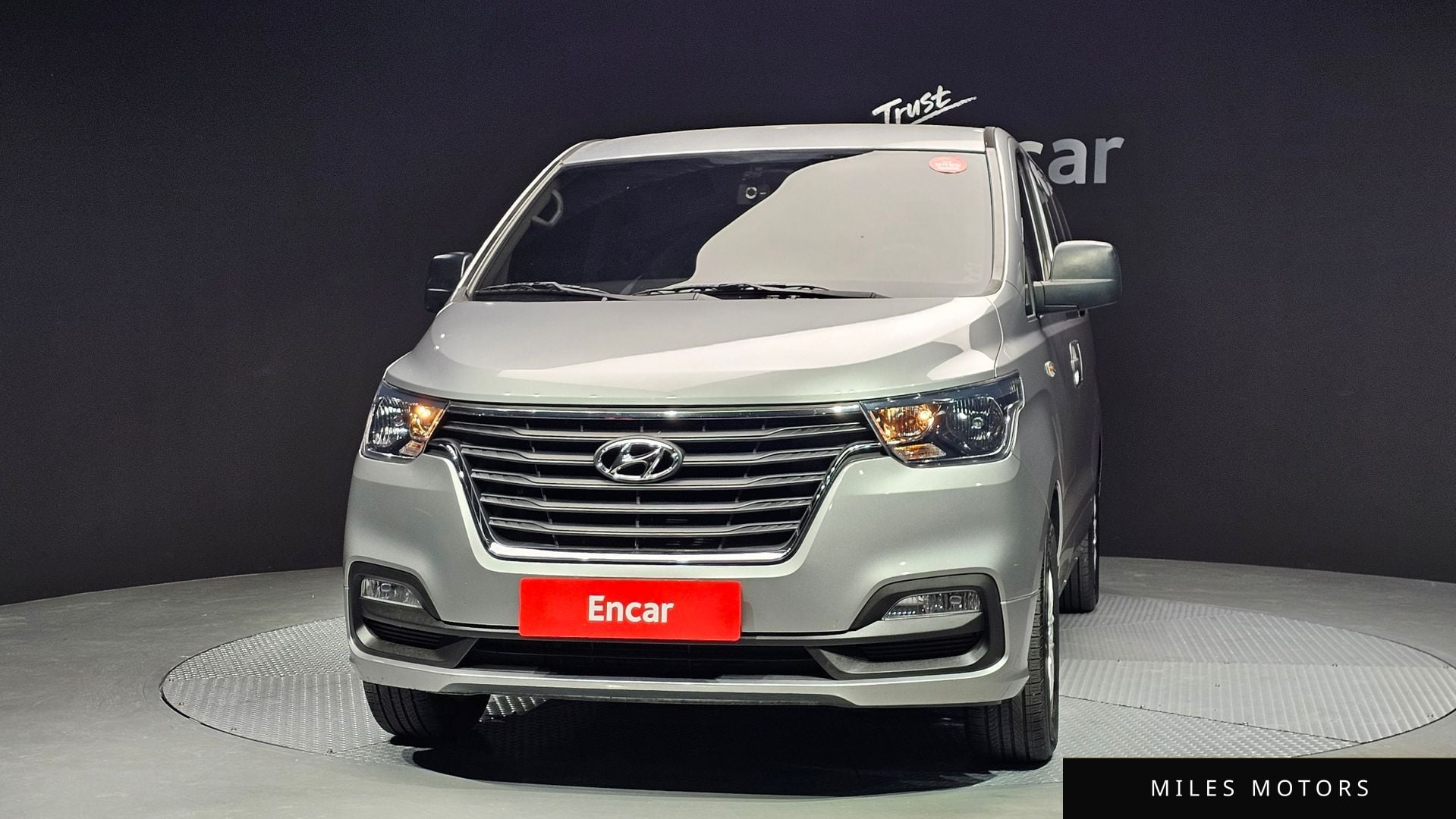 Hyundai Starex 2019 — миниатюра 3