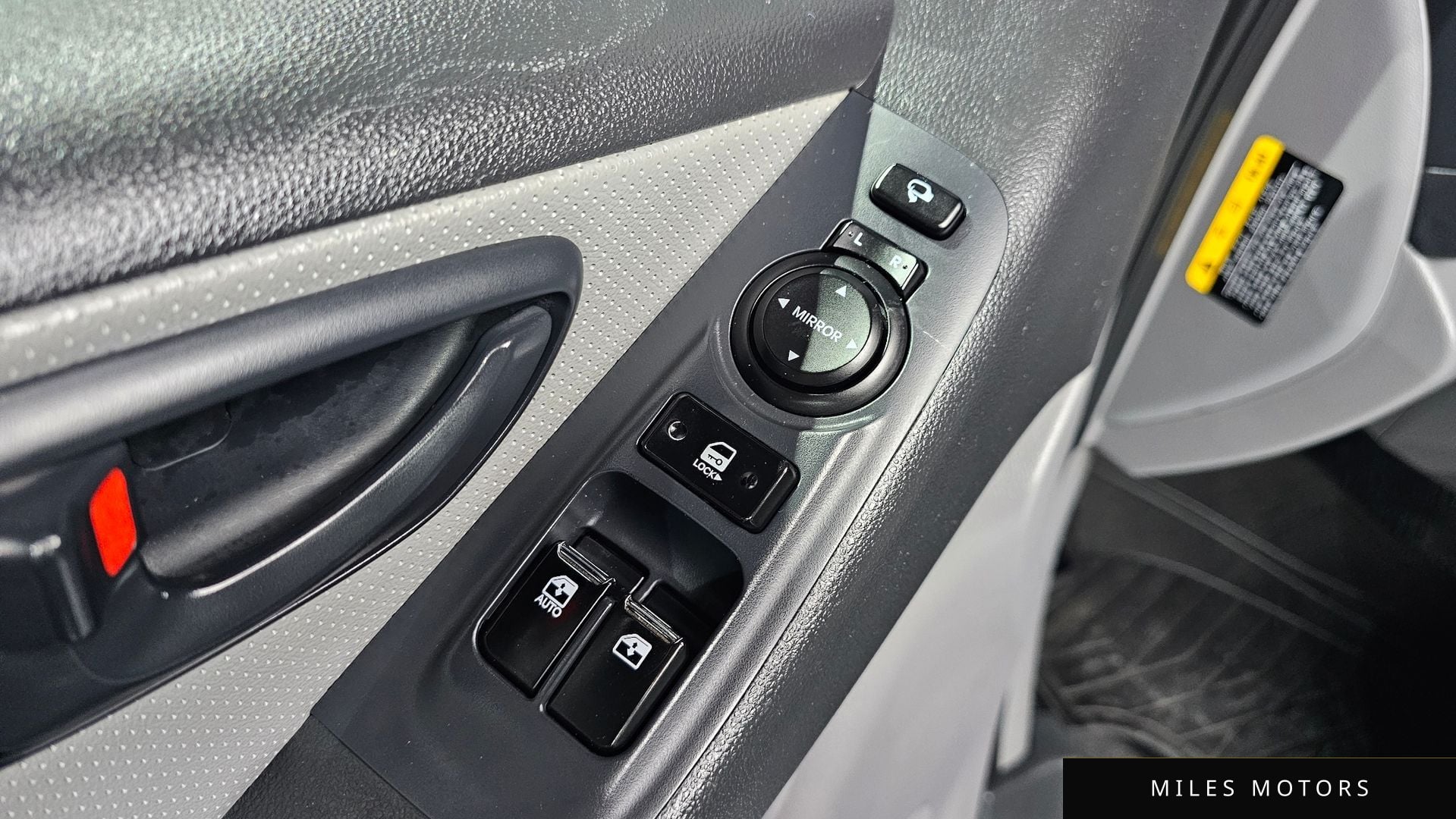 Hyundai Starex 2019 — миниатюра 12