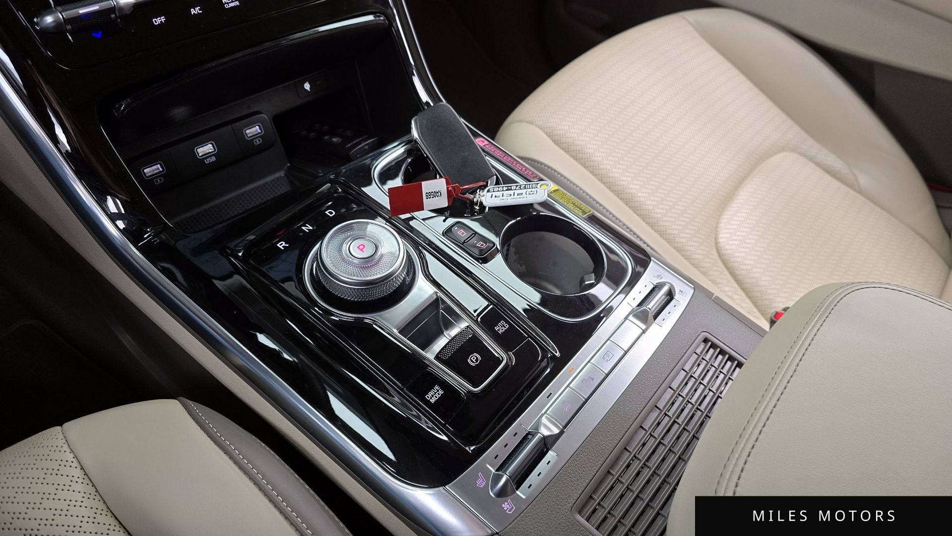 Kia Carnival 2022 — миниатюра 9