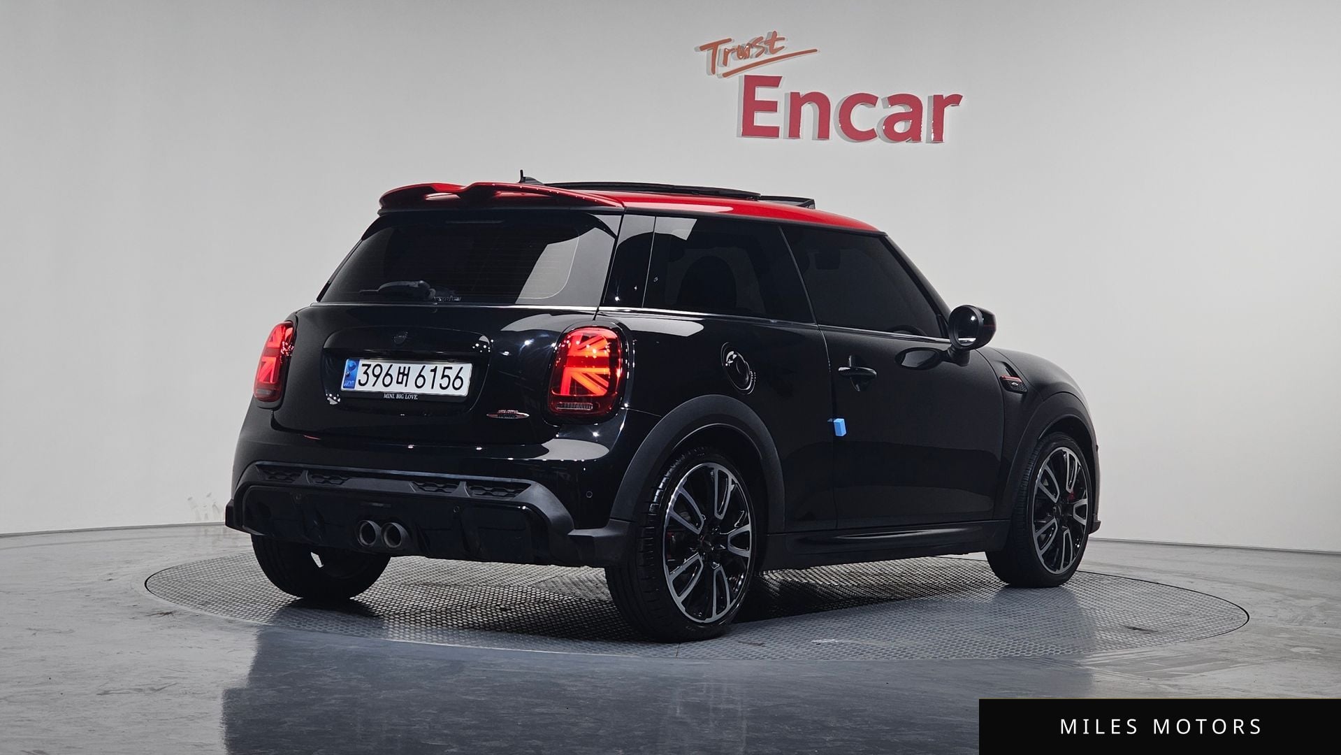 MINI Cooper S 2023 — миниатюра 2