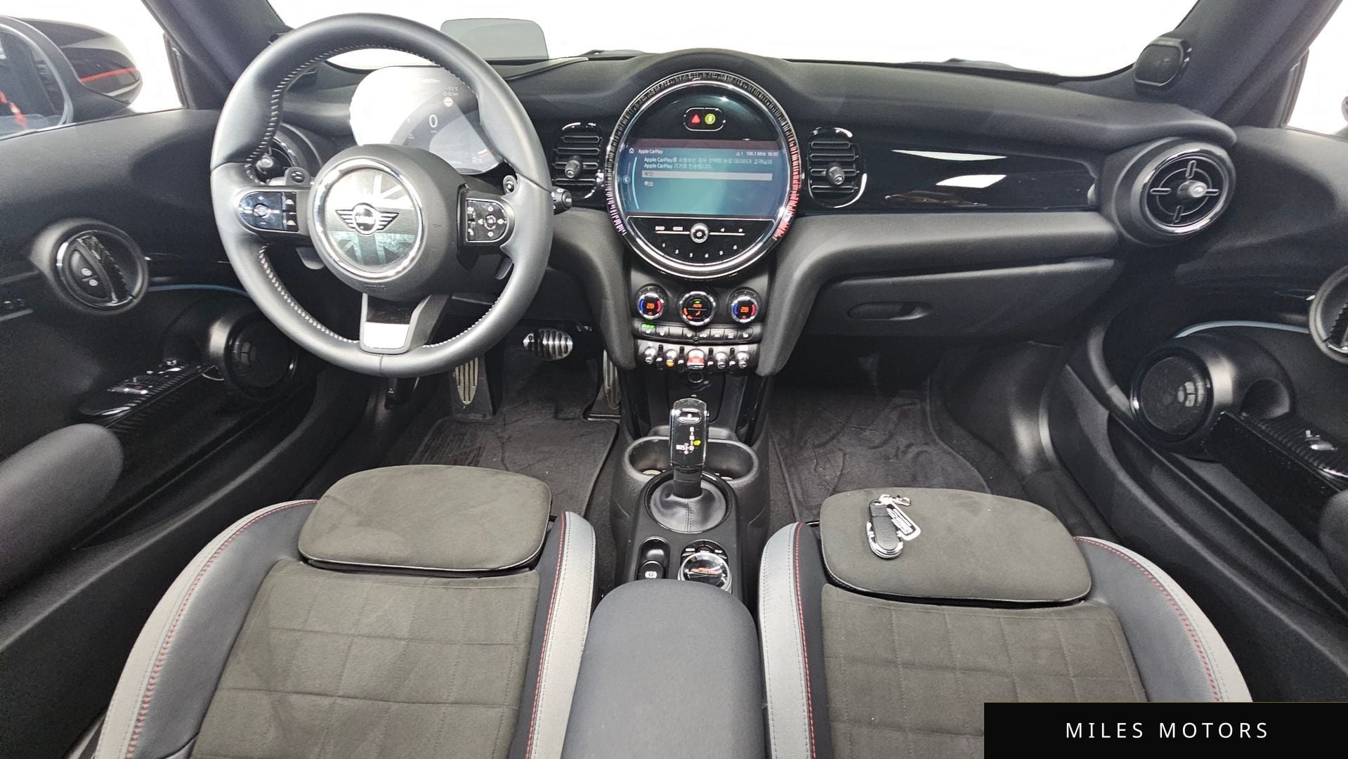 MINI Cooper S 2023 — миниатюра 7