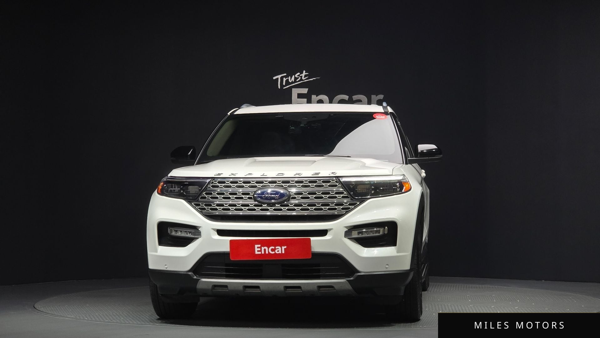 Ford Explorer 2022 — миниатюра 3