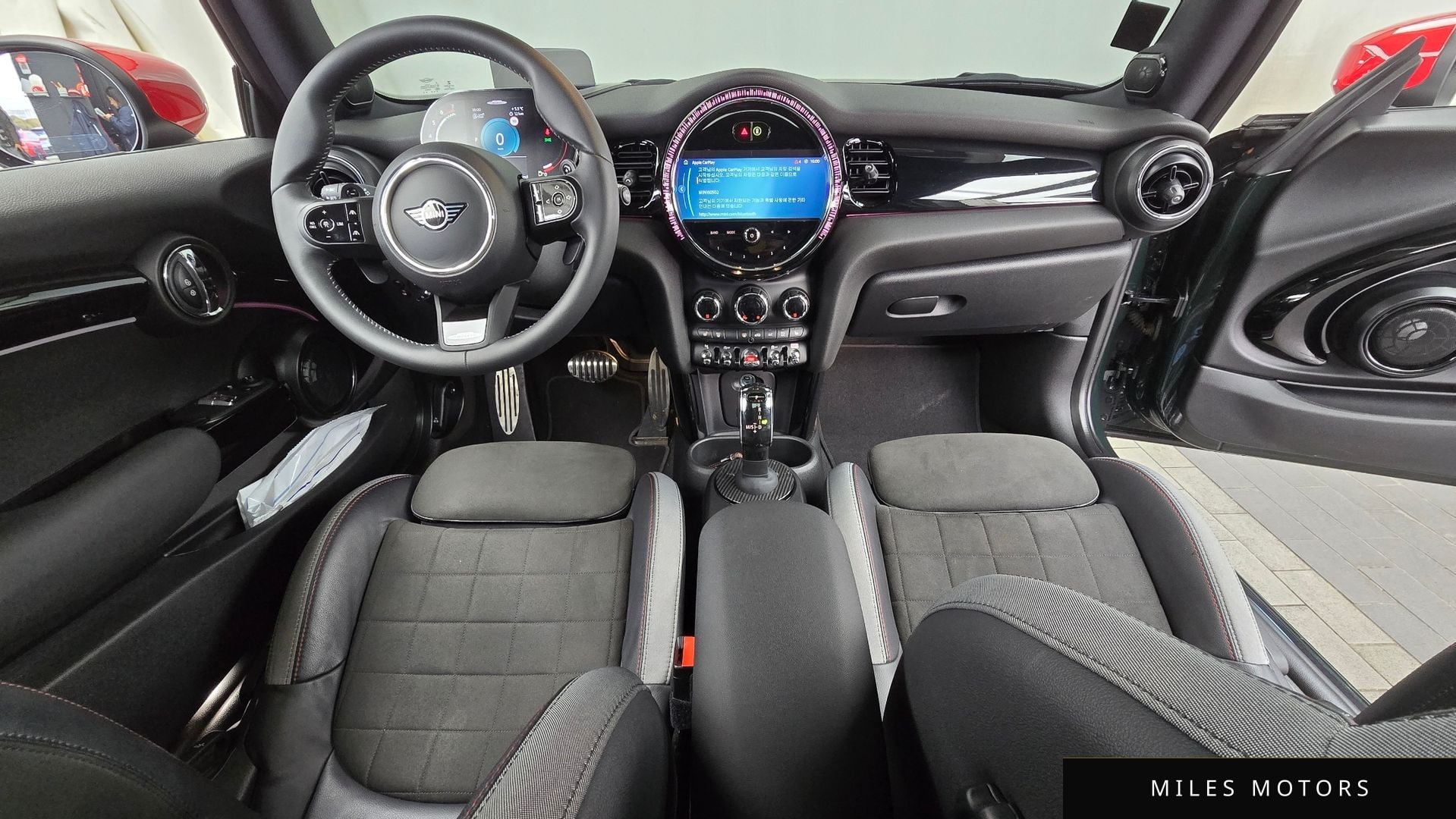 MINI Cooper S 2023 — миниатюра 7