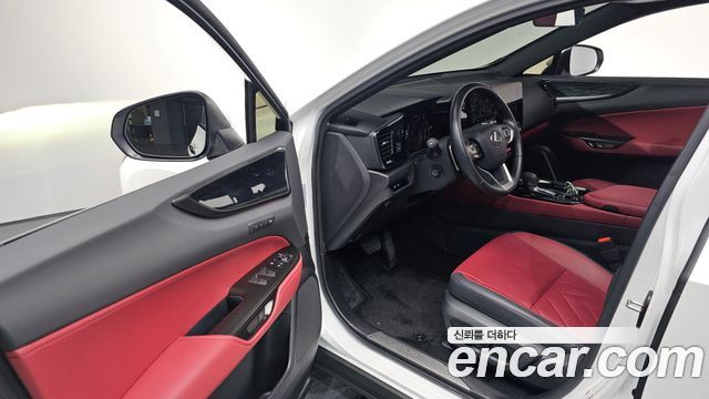 Лексус NX350h 2025 — миниатюра 11
