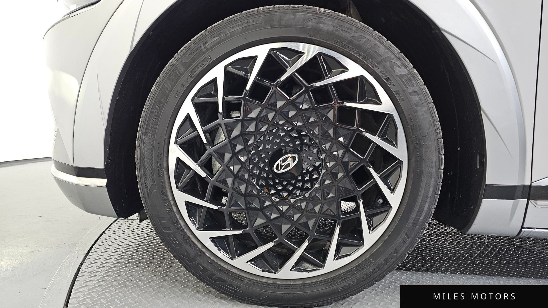 Hyundai Ioniq5 2022 — миниатюра 5
