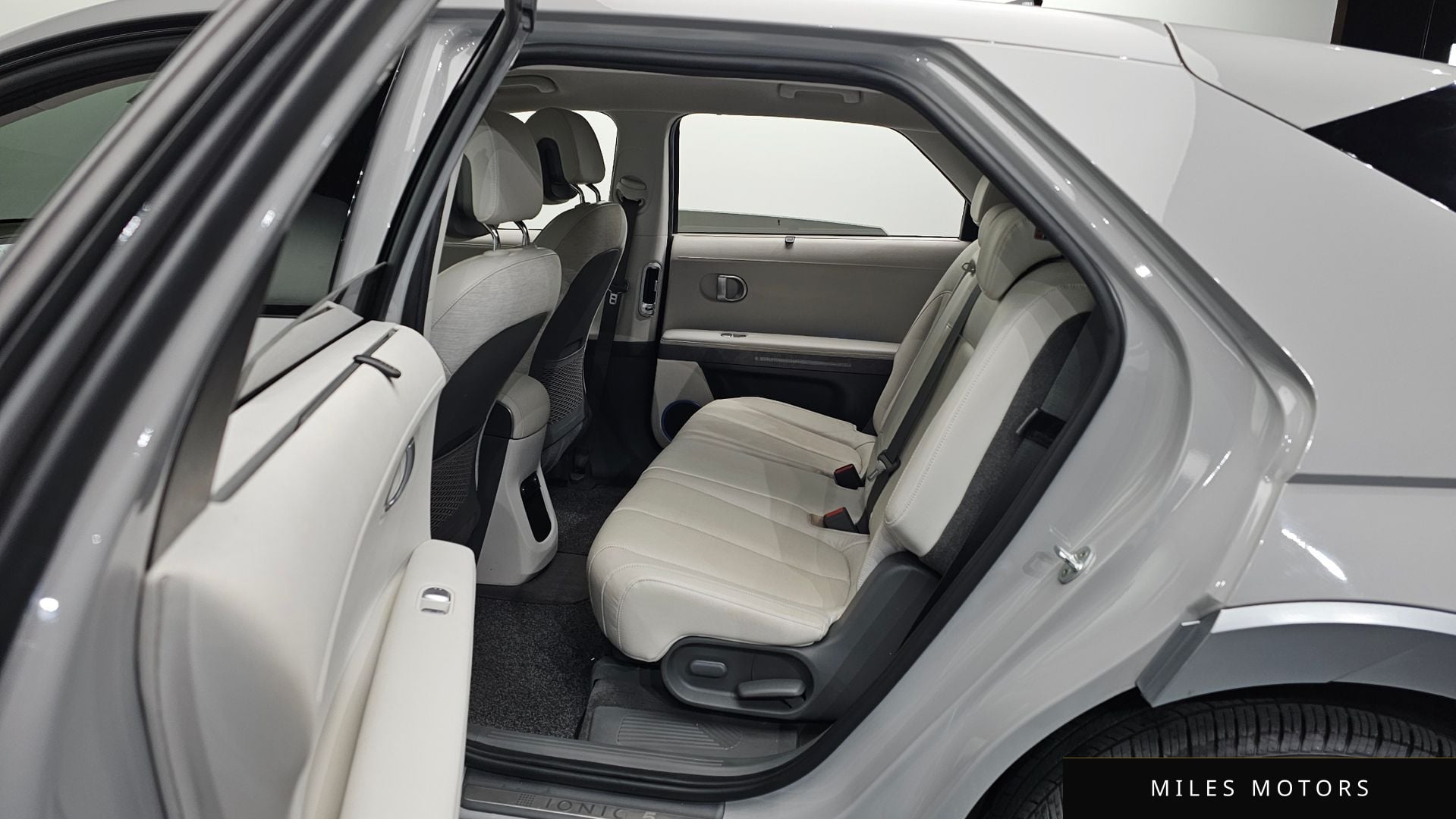 Hyundai Ioniq5 2022 — миниатюра 11