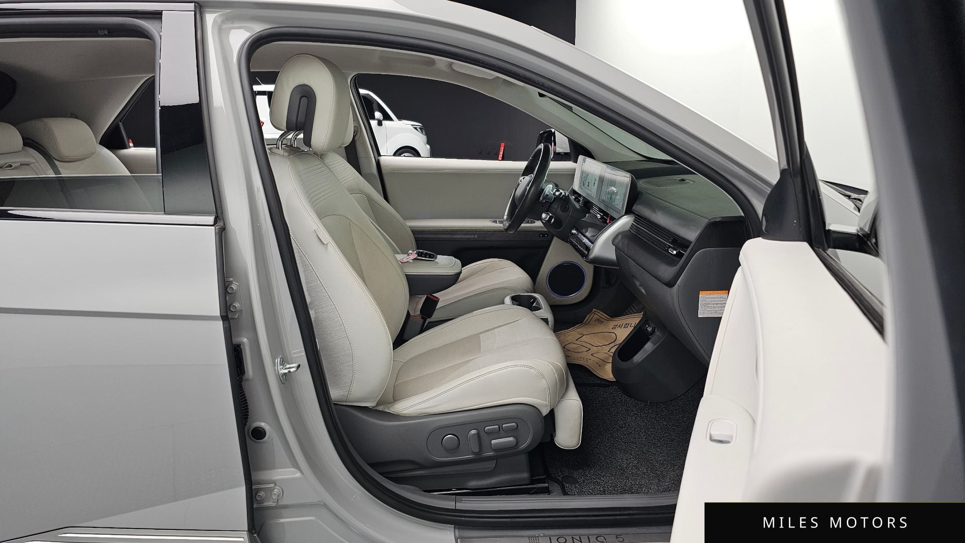 Hyundai Ioniq5 2022 — миниатюра 12