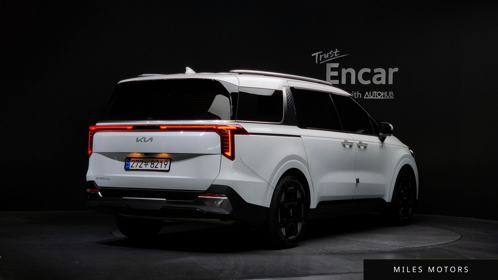 Kia Canival 2024 — миниатюра 2
