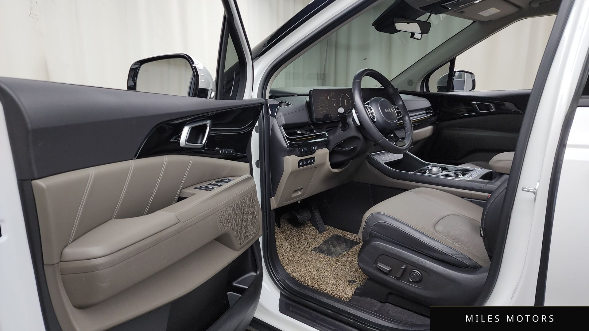 Kia Canival 2024 — миниатюра 10