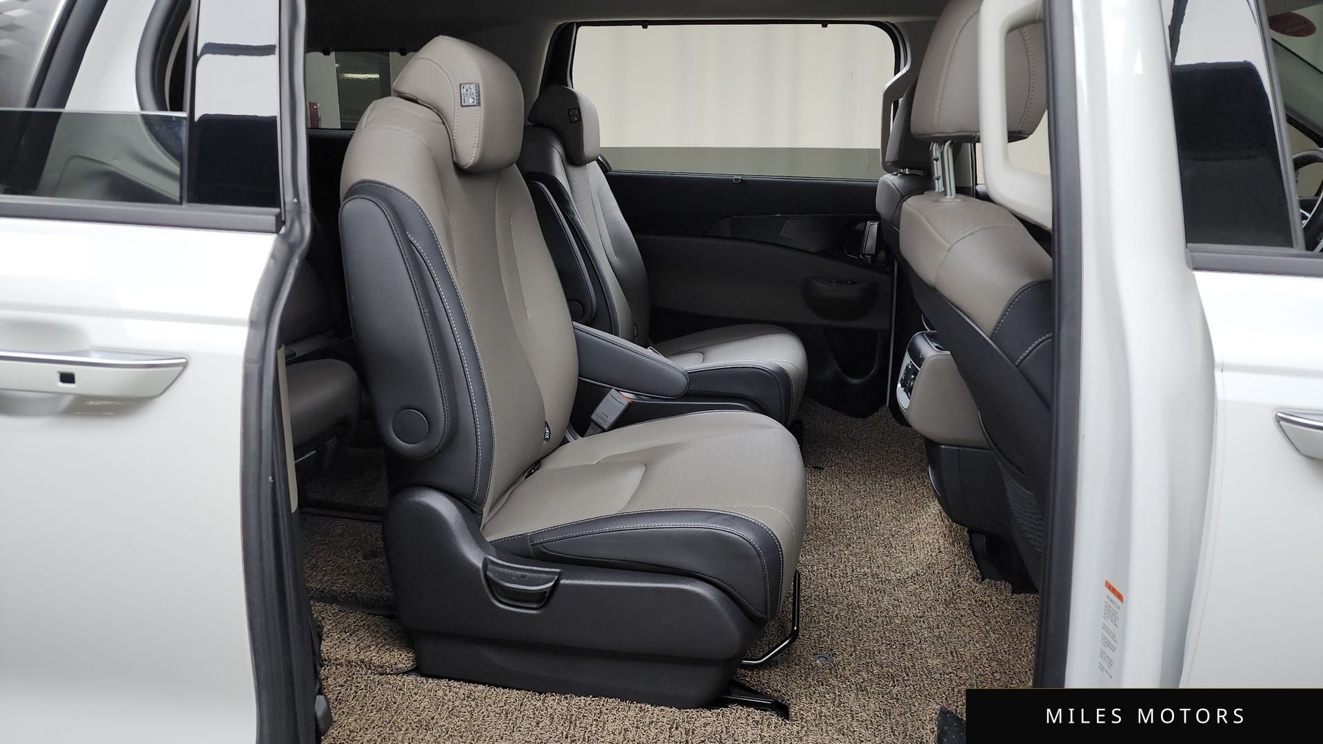 Kia Canival 2024 — миниатюра 12