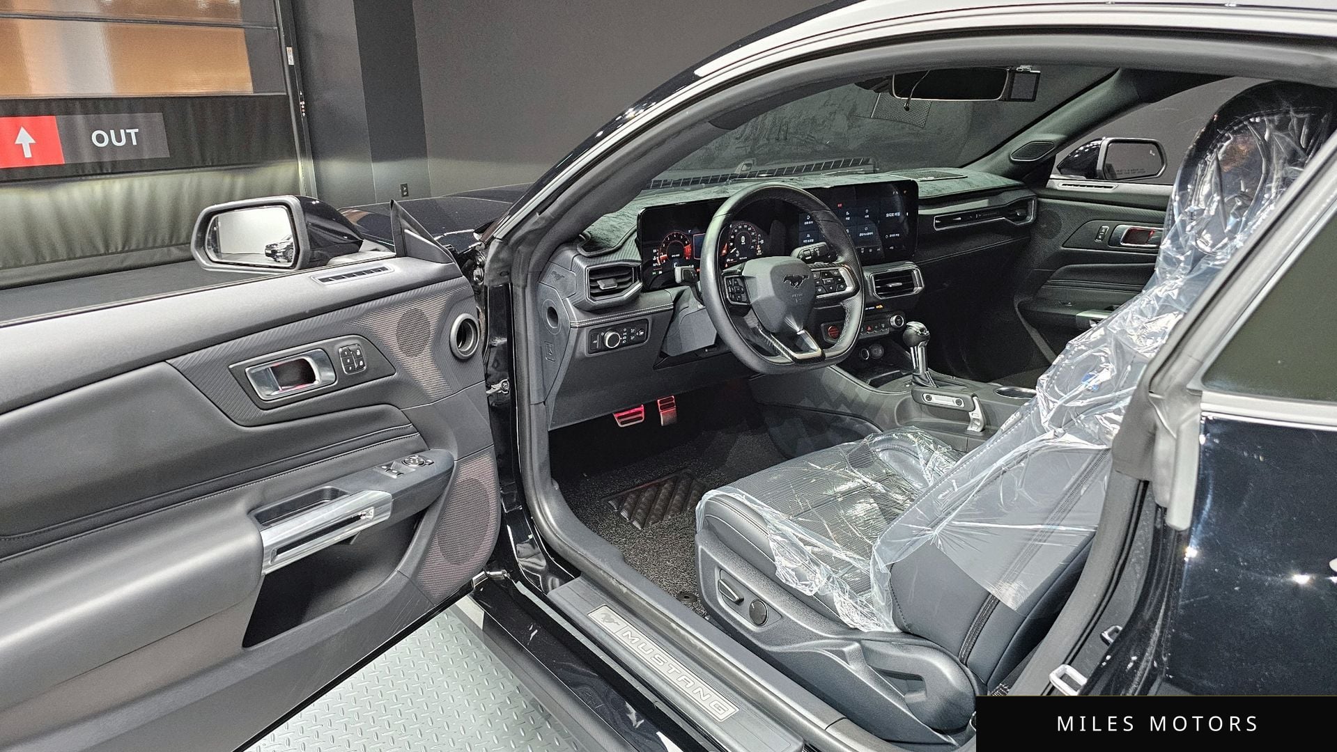 Ford 머스탱 2024 — миниатюра 11