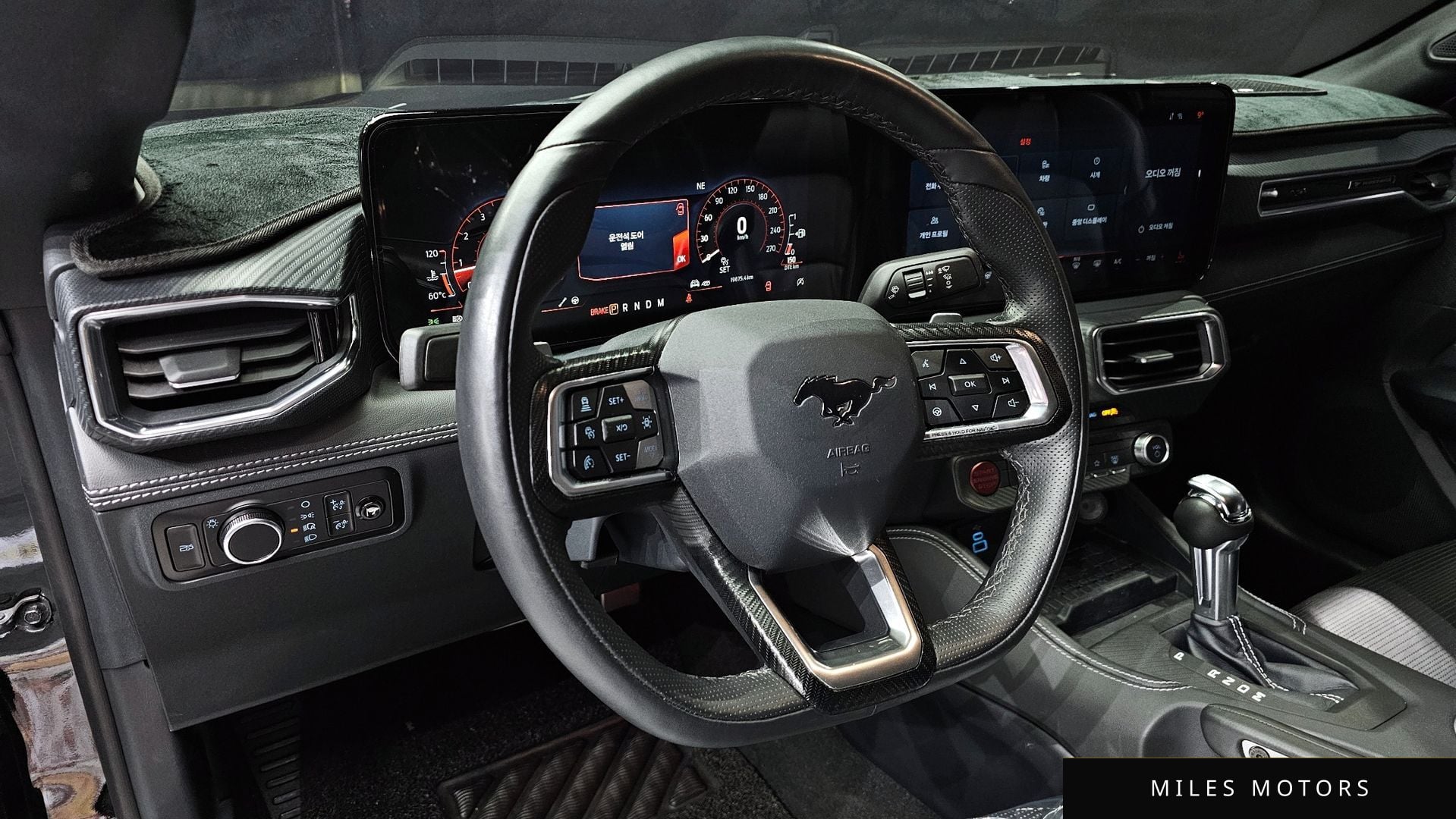 Ford 머스탱 2024 — миниатюра 13
