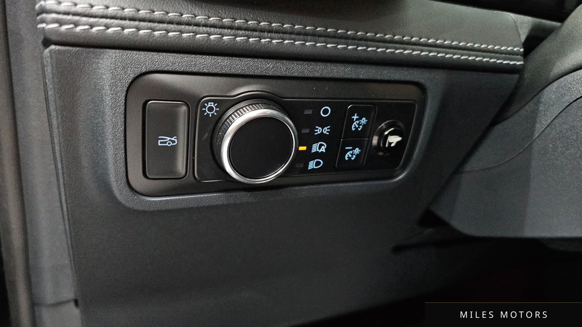 Ford 머스탱 2024 — миниатюра 14