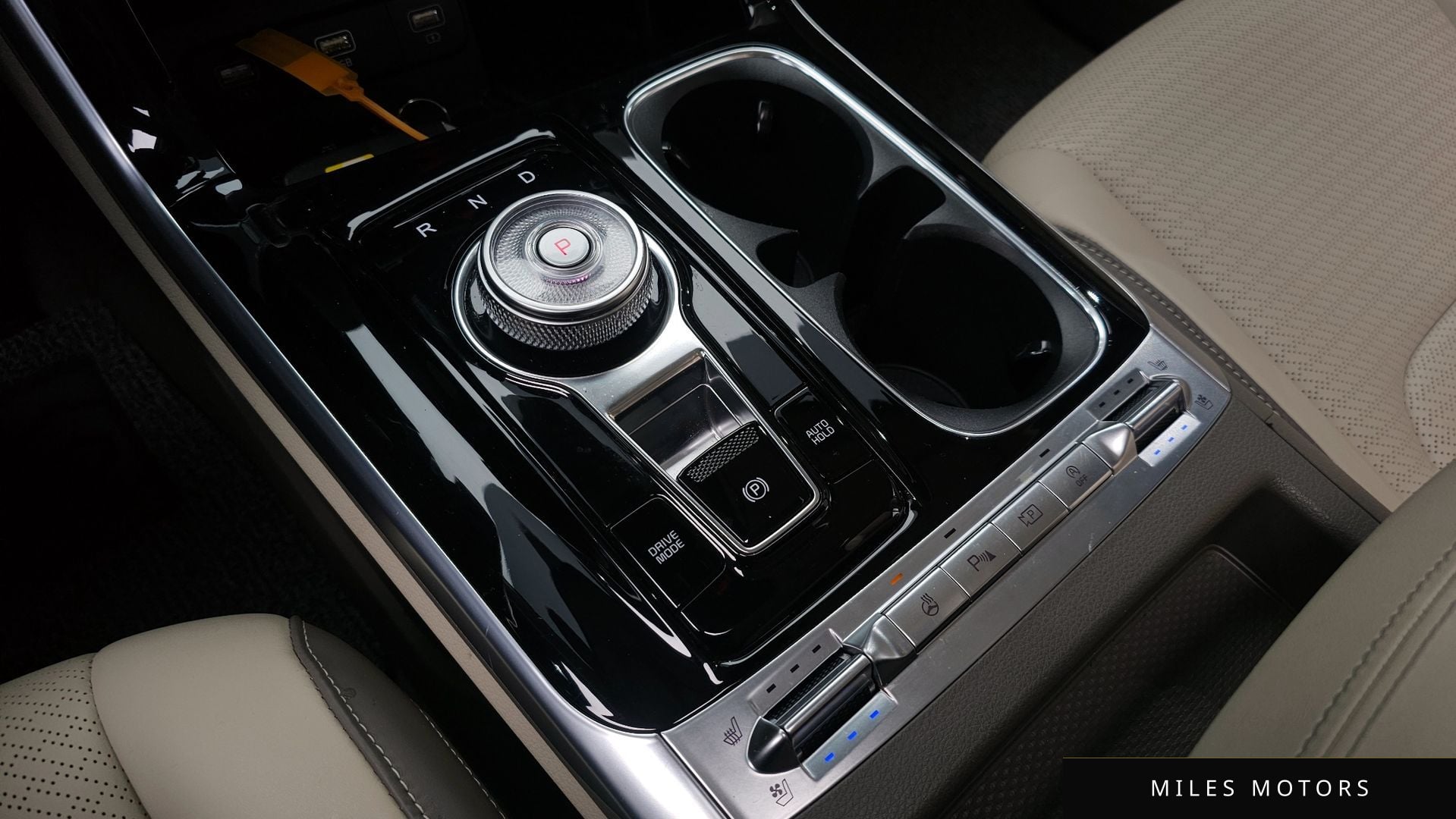 Kia Carnival 2023 — миниатюра 9