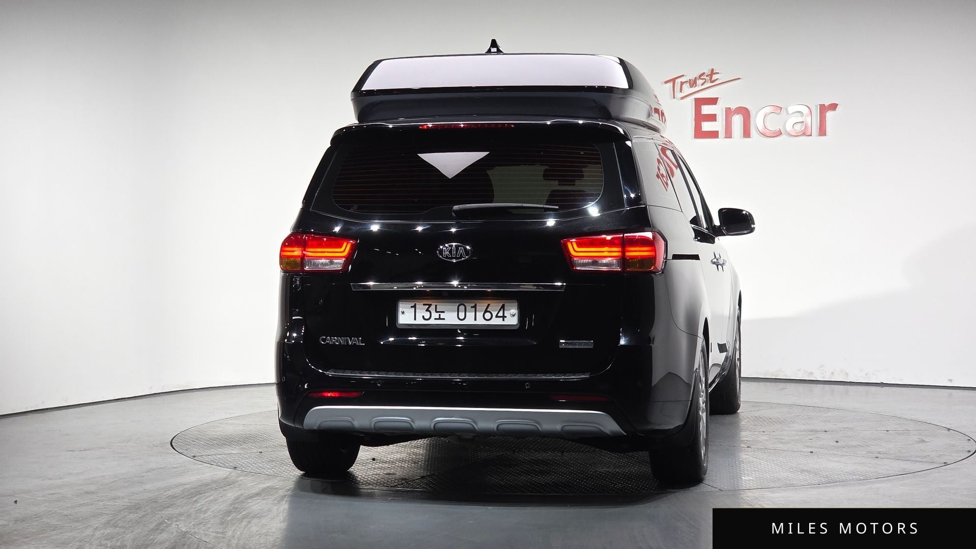 Kia Canival 2017 — миниатюра 3