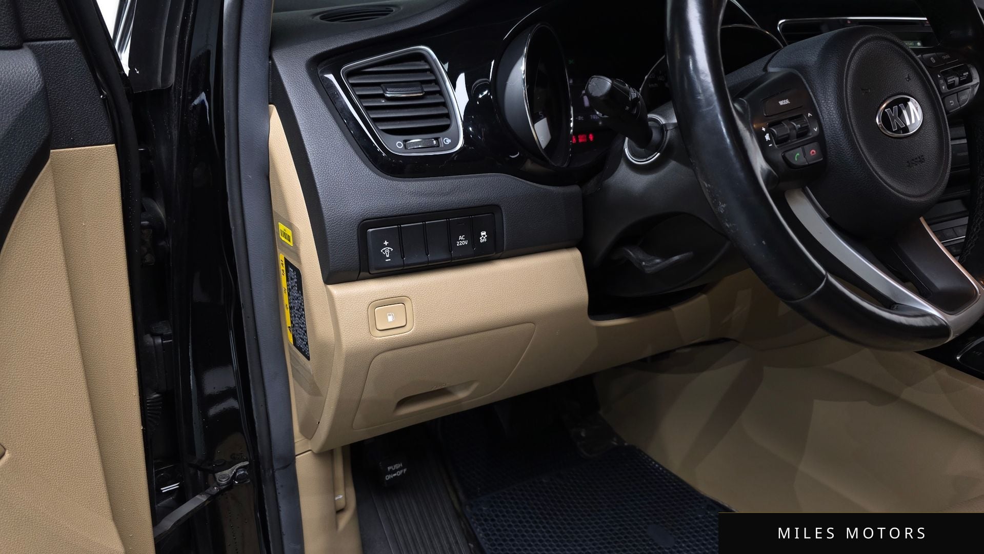 Kia Canival 2017 — миниатюра 13