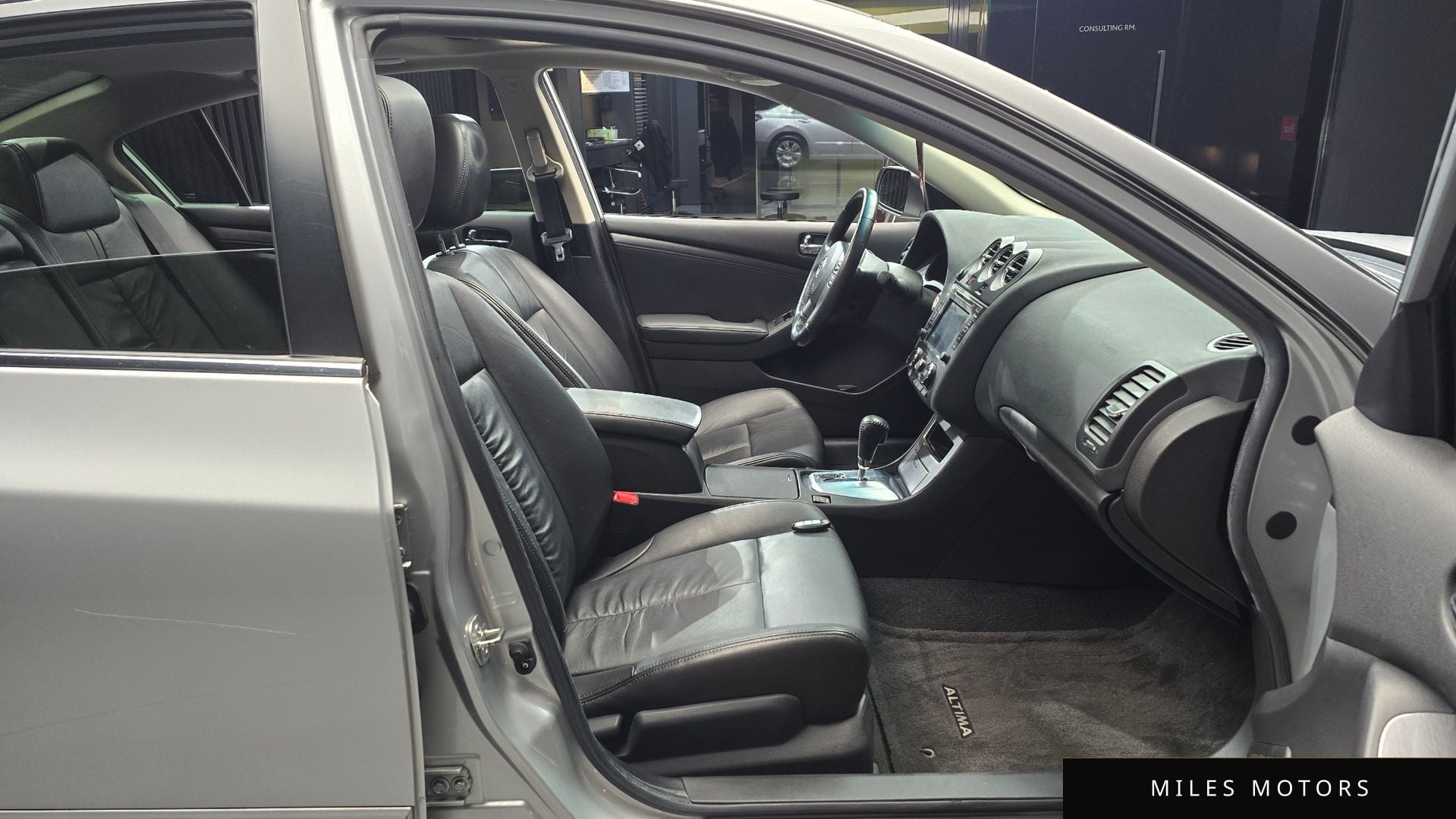 Nissan Altima 2011 — миниатюра 11