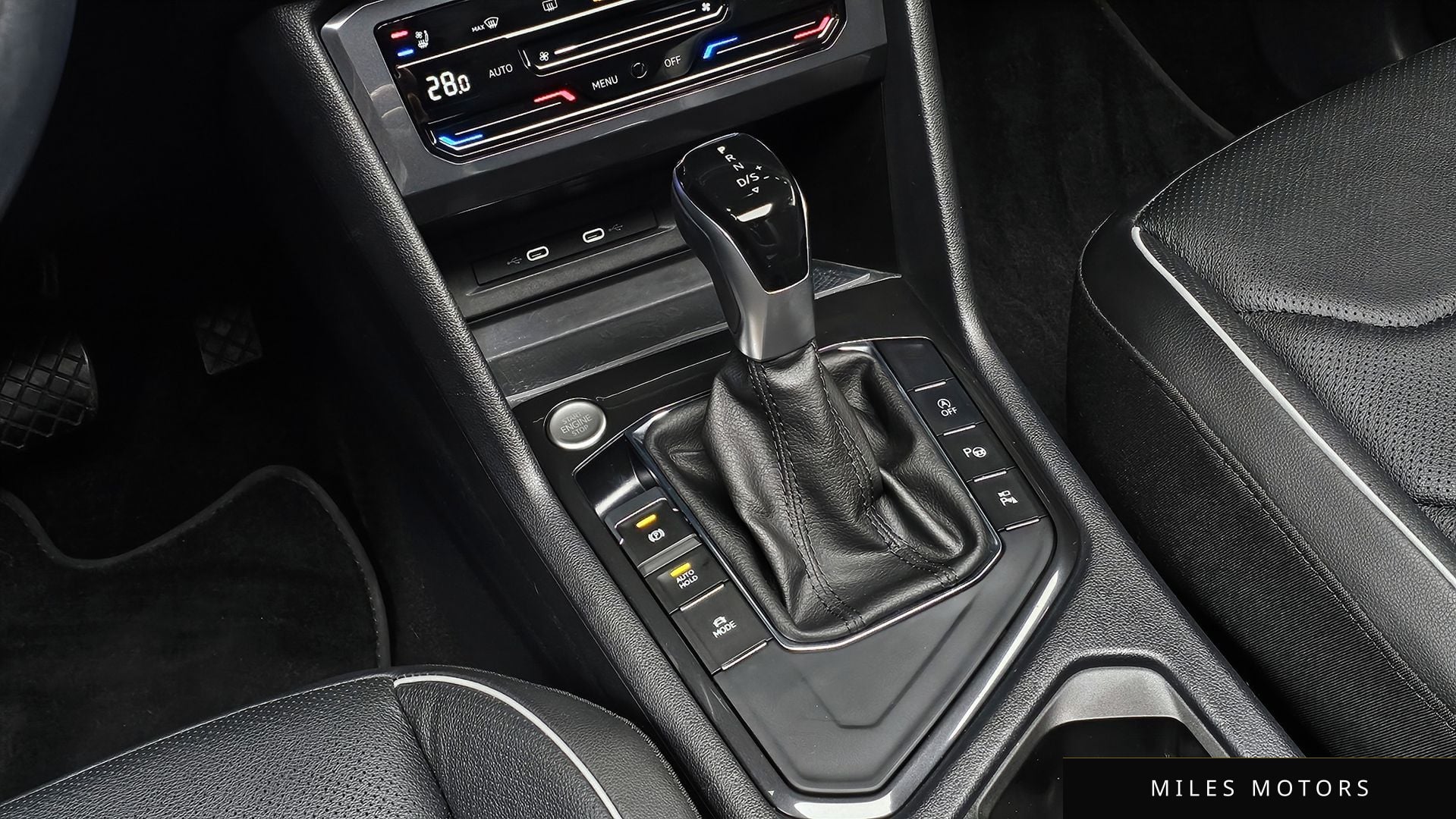Volkswagen Tiguan 2023 — миниатюра 9