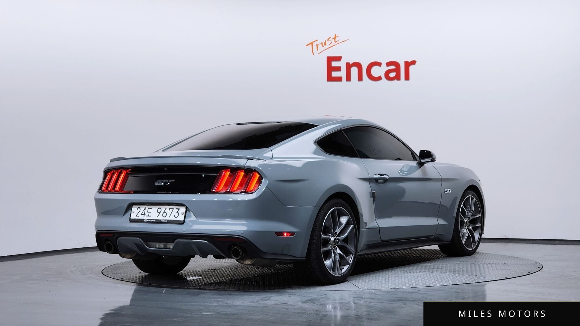 Ford Mustang 2015 — миниатюра 2