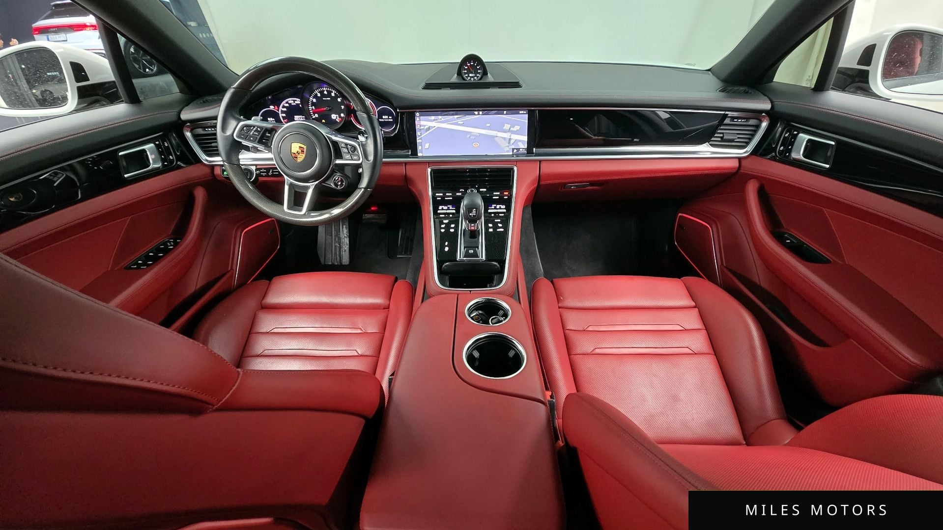 Porsche Panamera 2020 — миниатюра 7