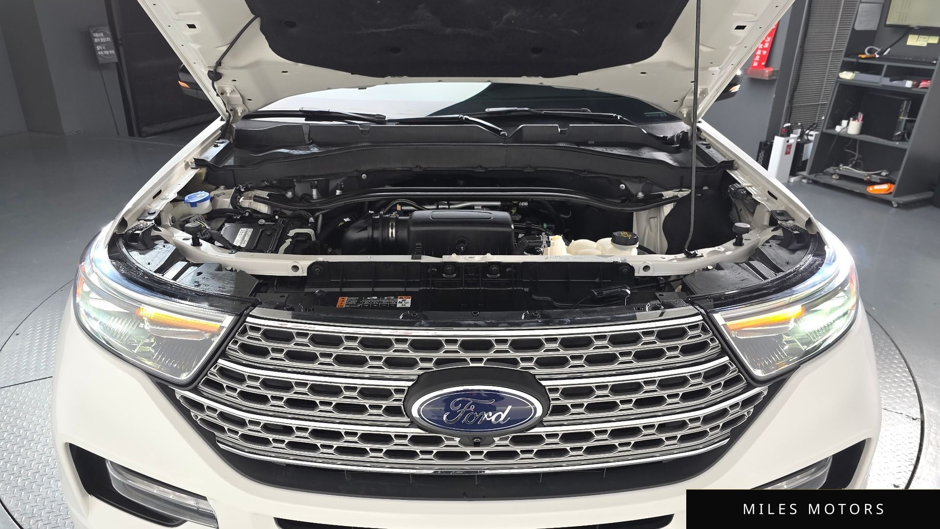 Ford Explorer 2022 — миниатюра 5