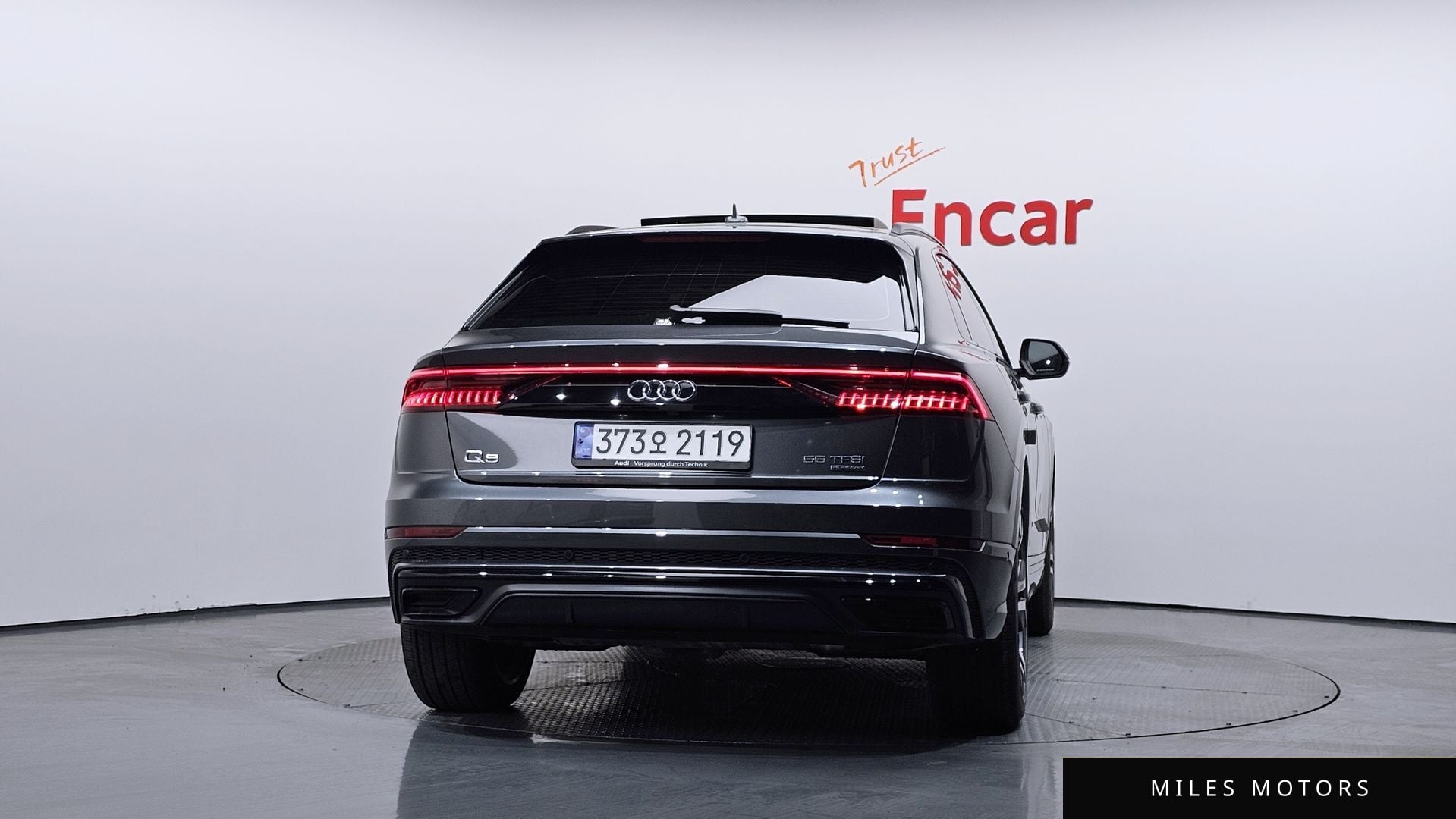 Audi Q8 (4M) 2023 — миниатюра 4