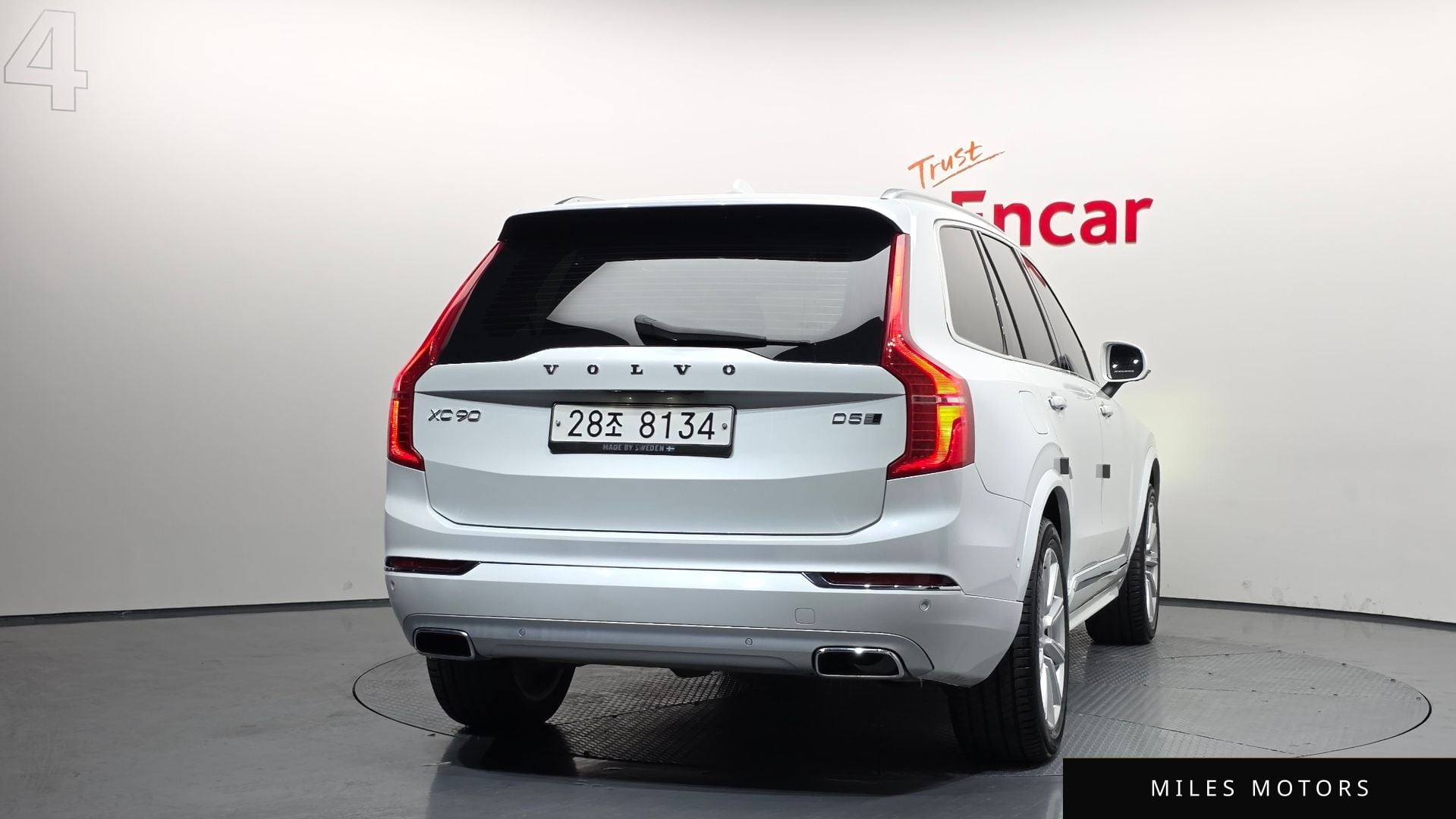 Volvo XC90 2018 — миниатюра 4