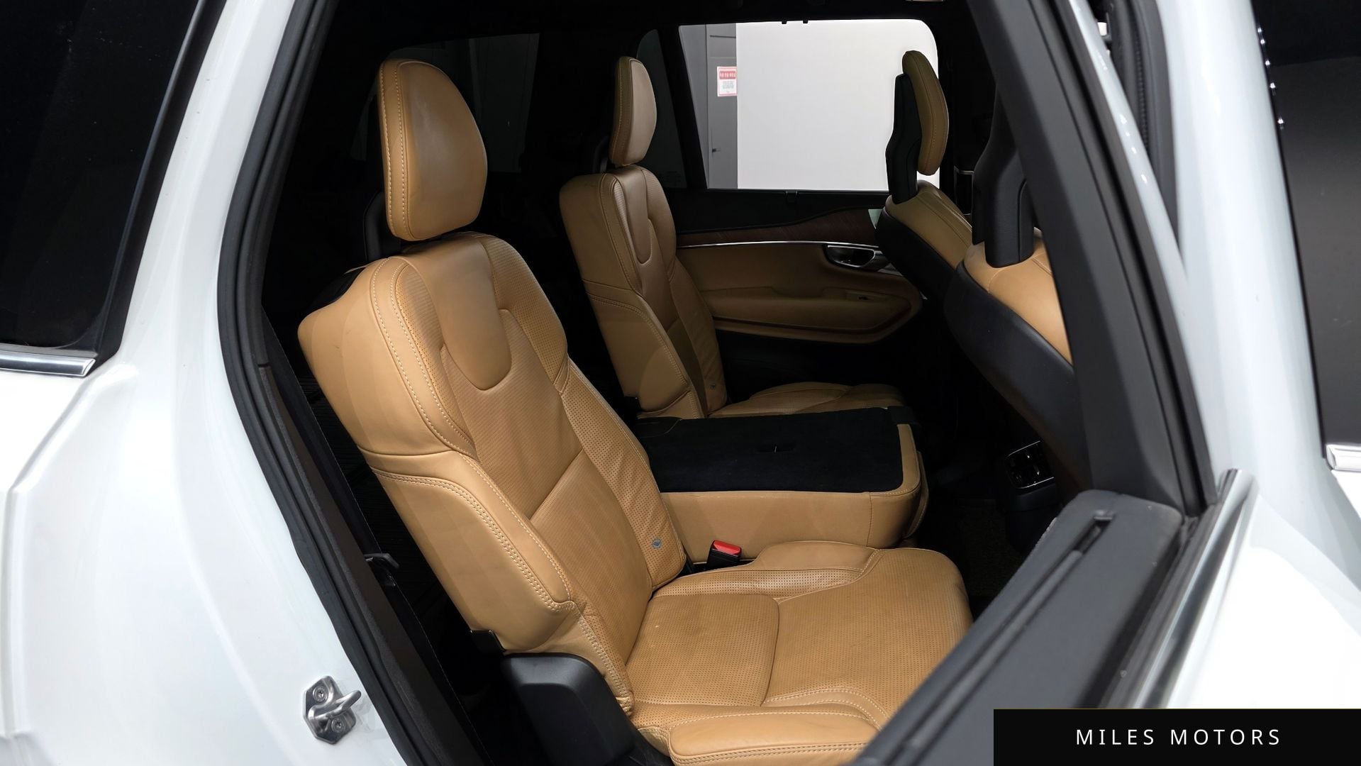 Volvo XC90 2018 — миниатюра 12