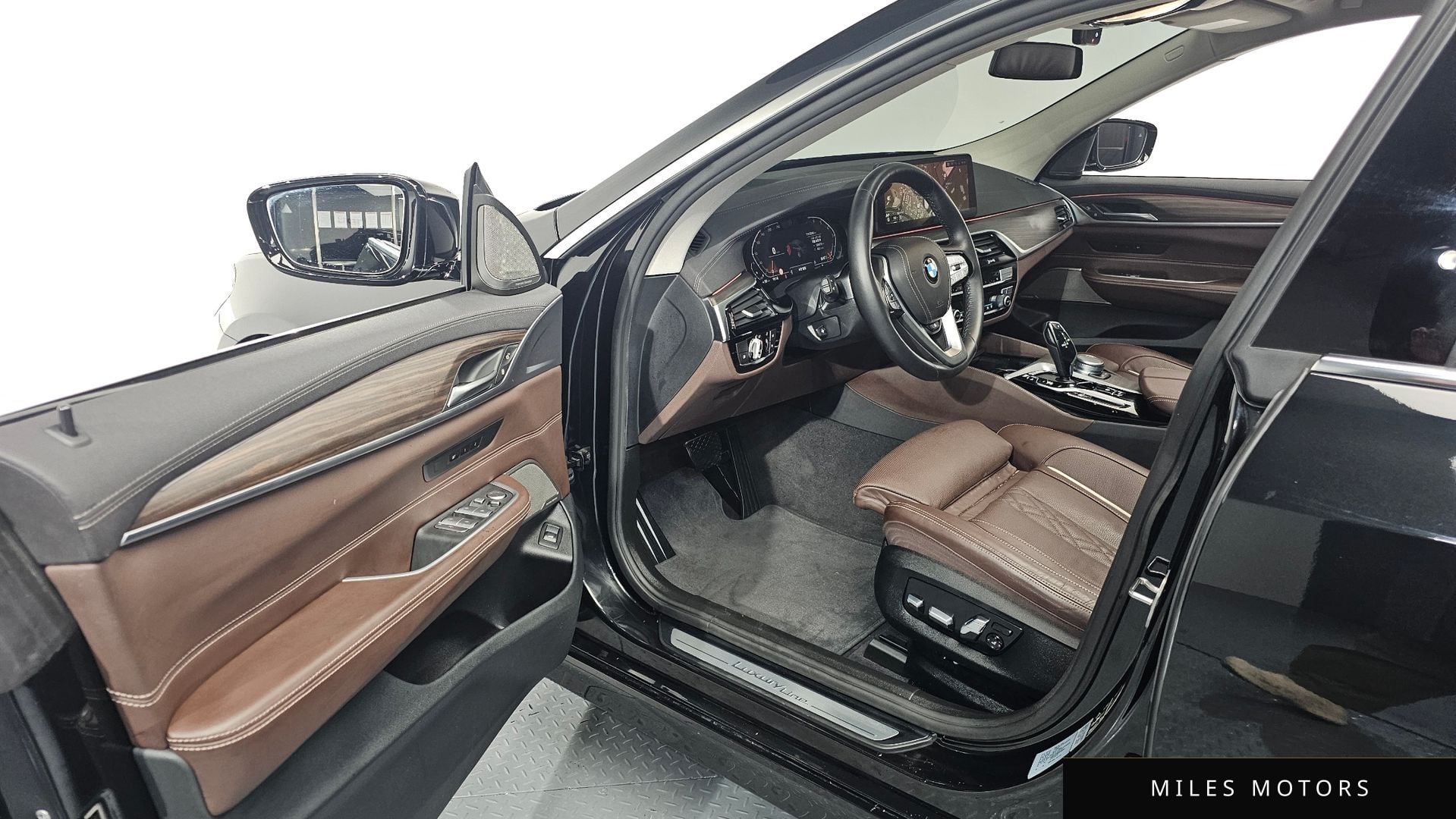 BMW 6 Series GT (G32) 2022 — миниатюра 10