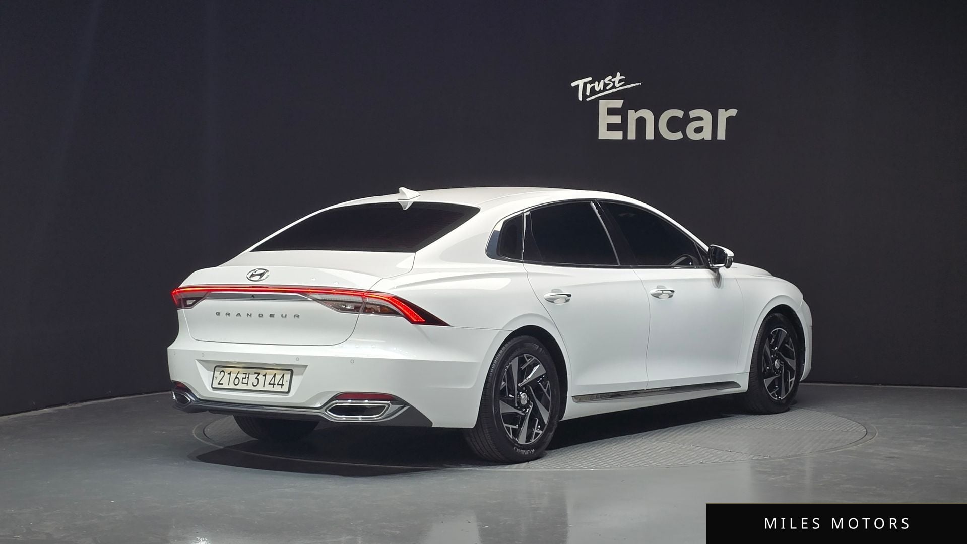 Hyundai Grandeur 2023 — миниатюра 2