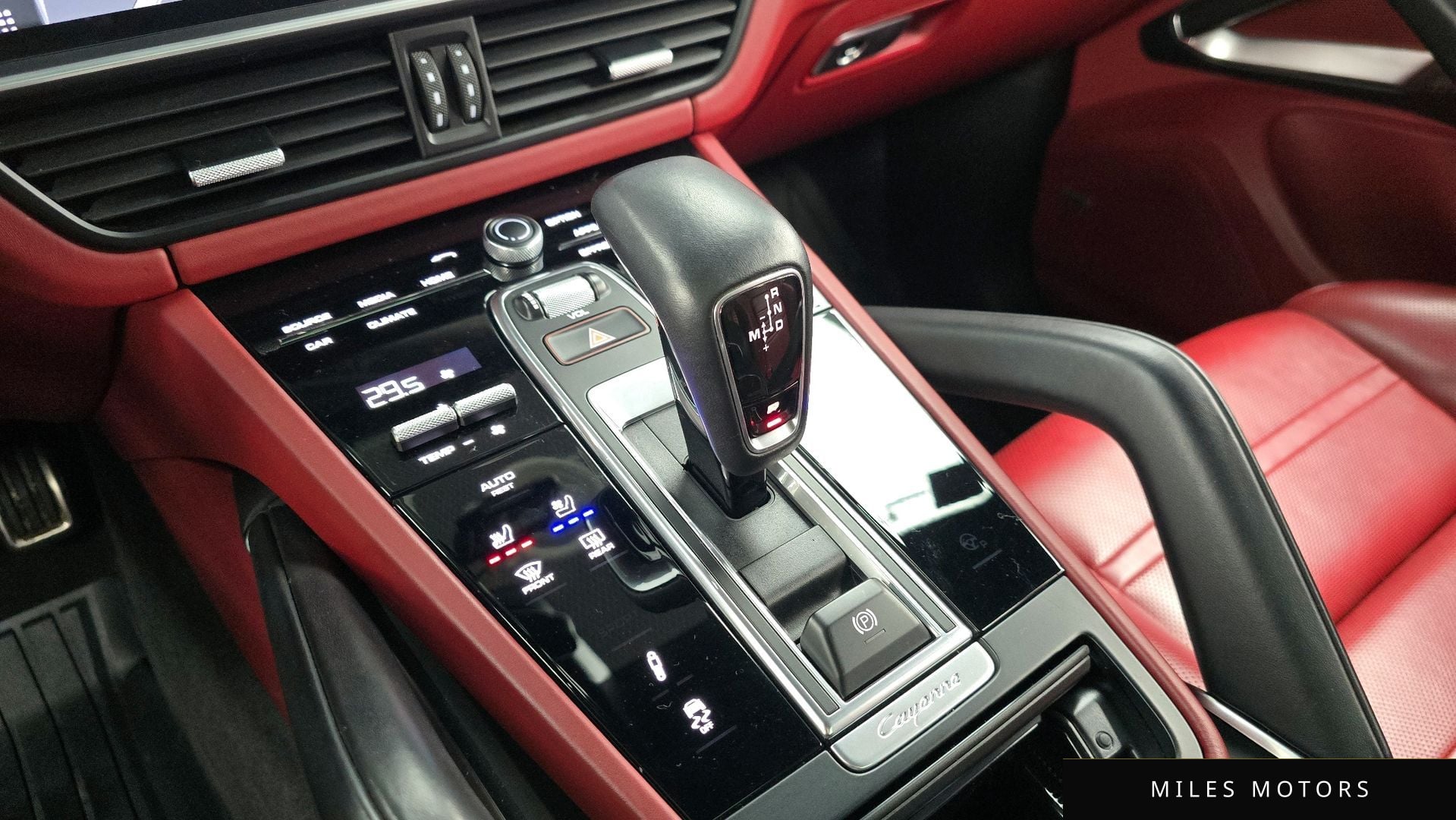 Porsche 카이엔 (PO536) 2020 — миниатюра 9
