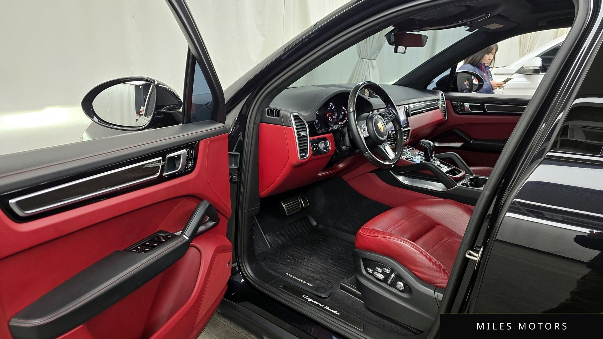 Porsche 카이엔 (PO536) 2020 — миниатюра 10