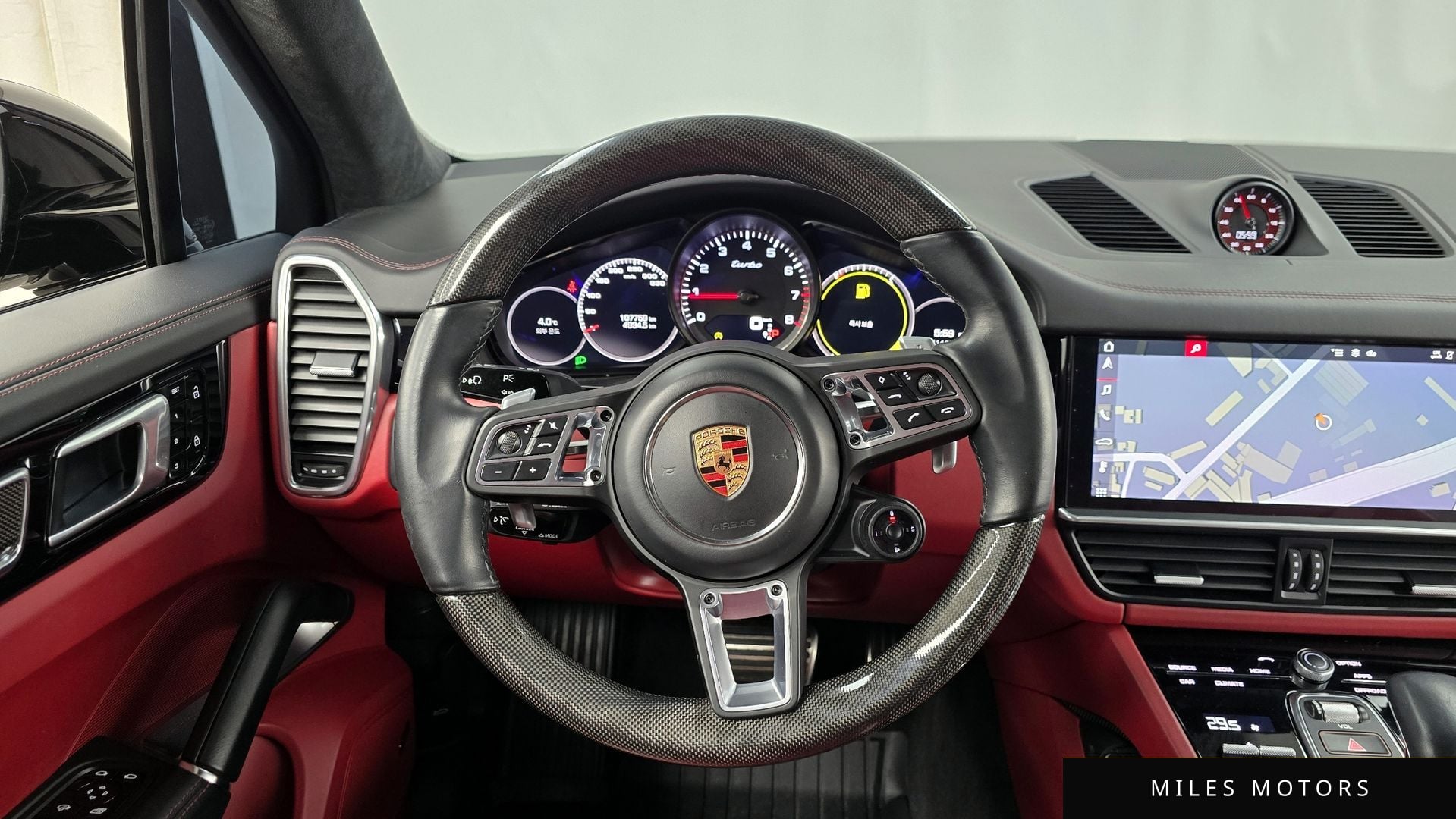 Porsche 카이엔 (PO536) 2020 — миниатюра 13