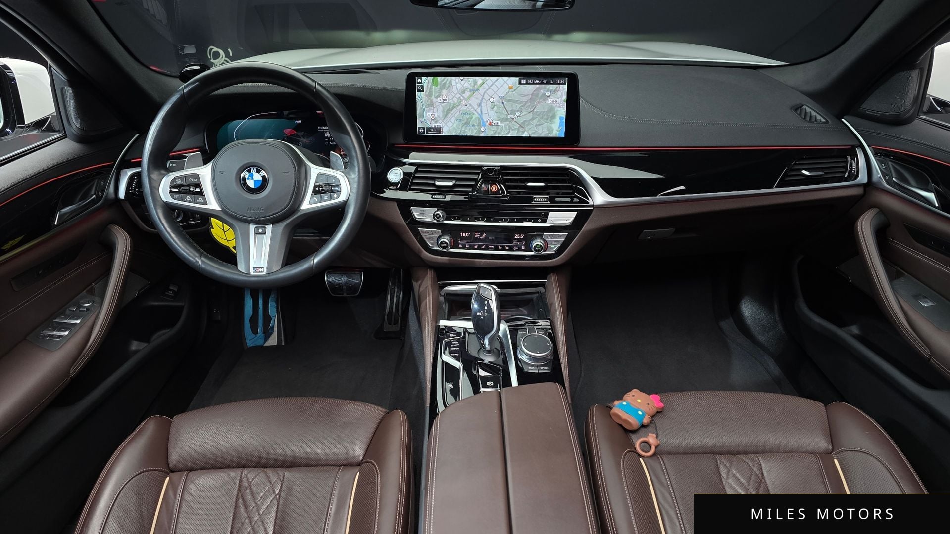 BMW 5 Series (G30) 2022 — миниатюра 7