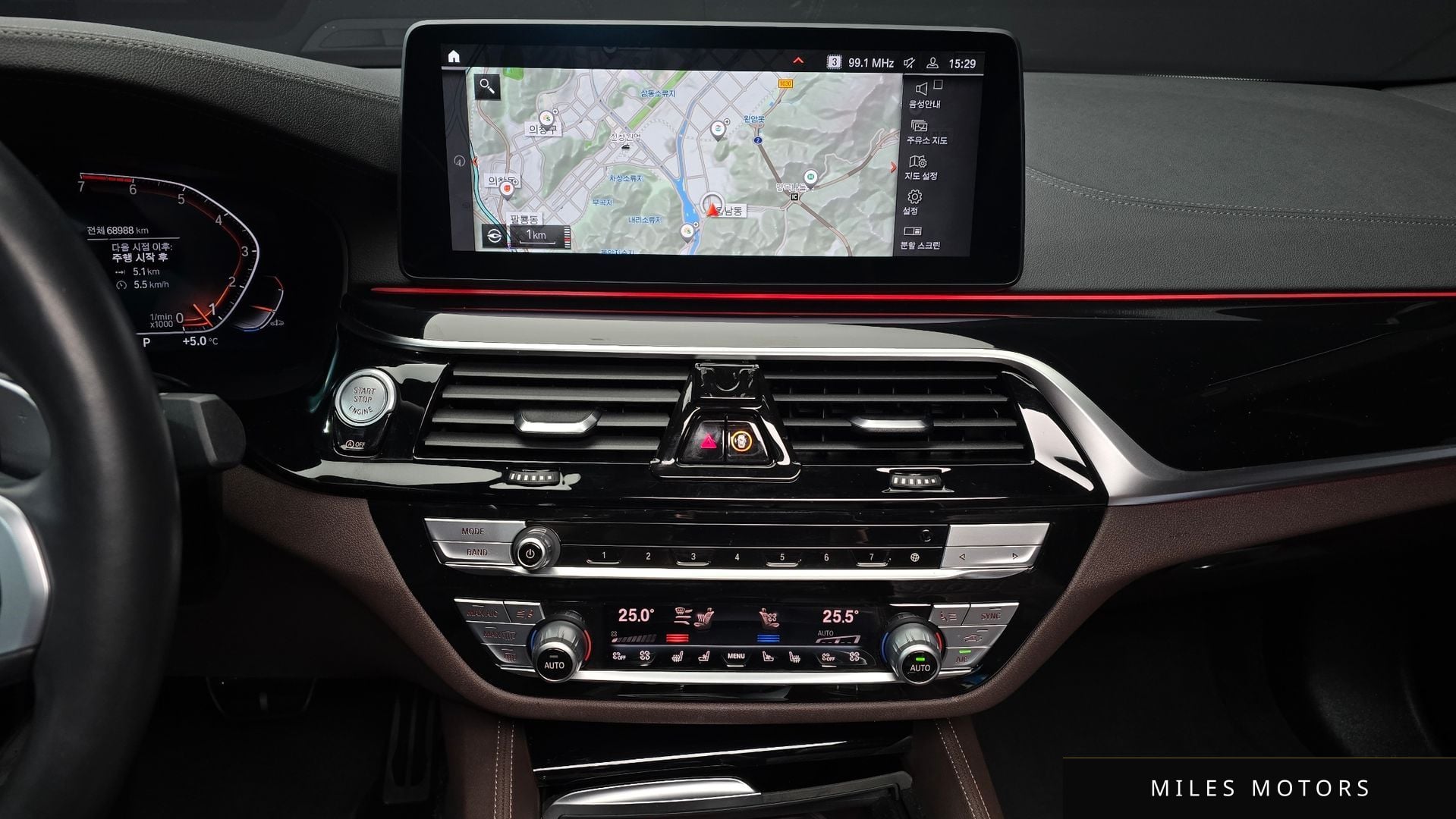BMW 5 Series (G30) 2022 — миниатюра 14