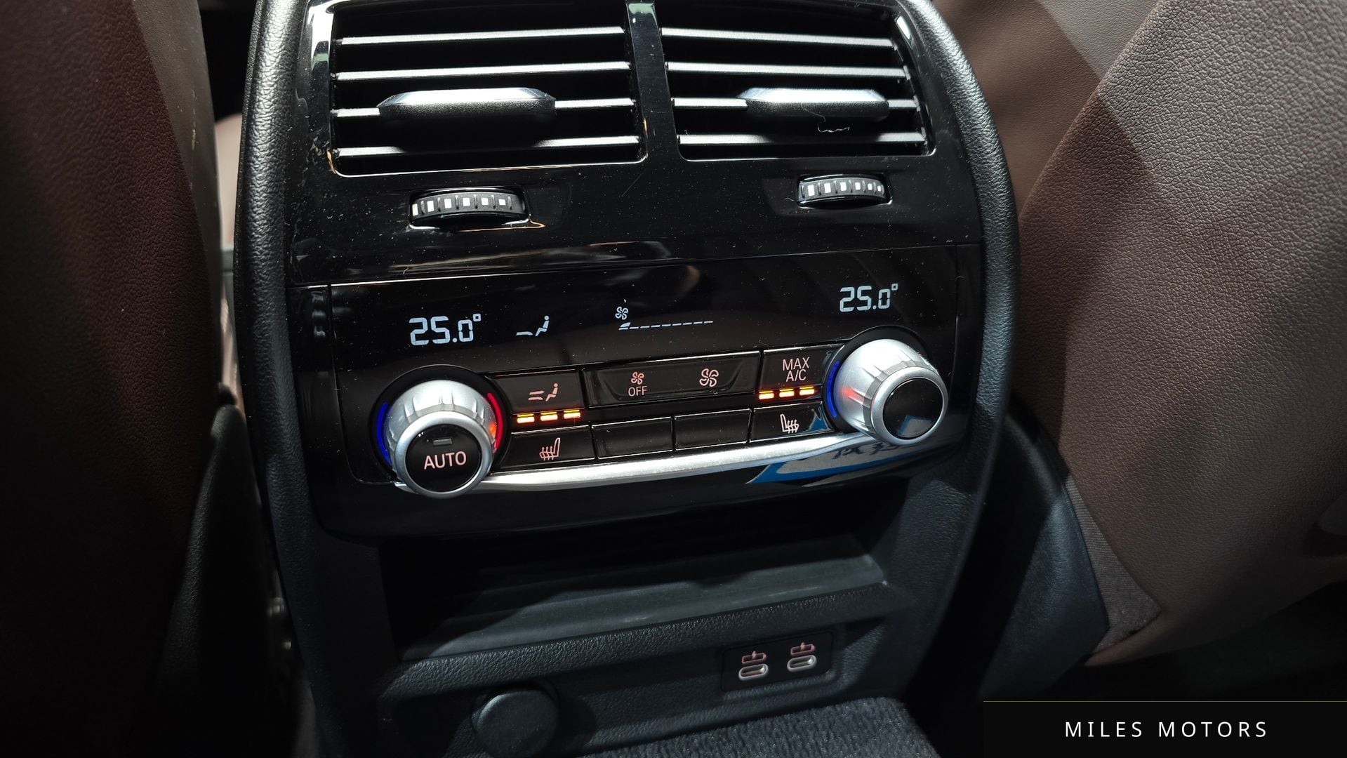 BMW 5 Series (G30) 2022 — миниатюра 17