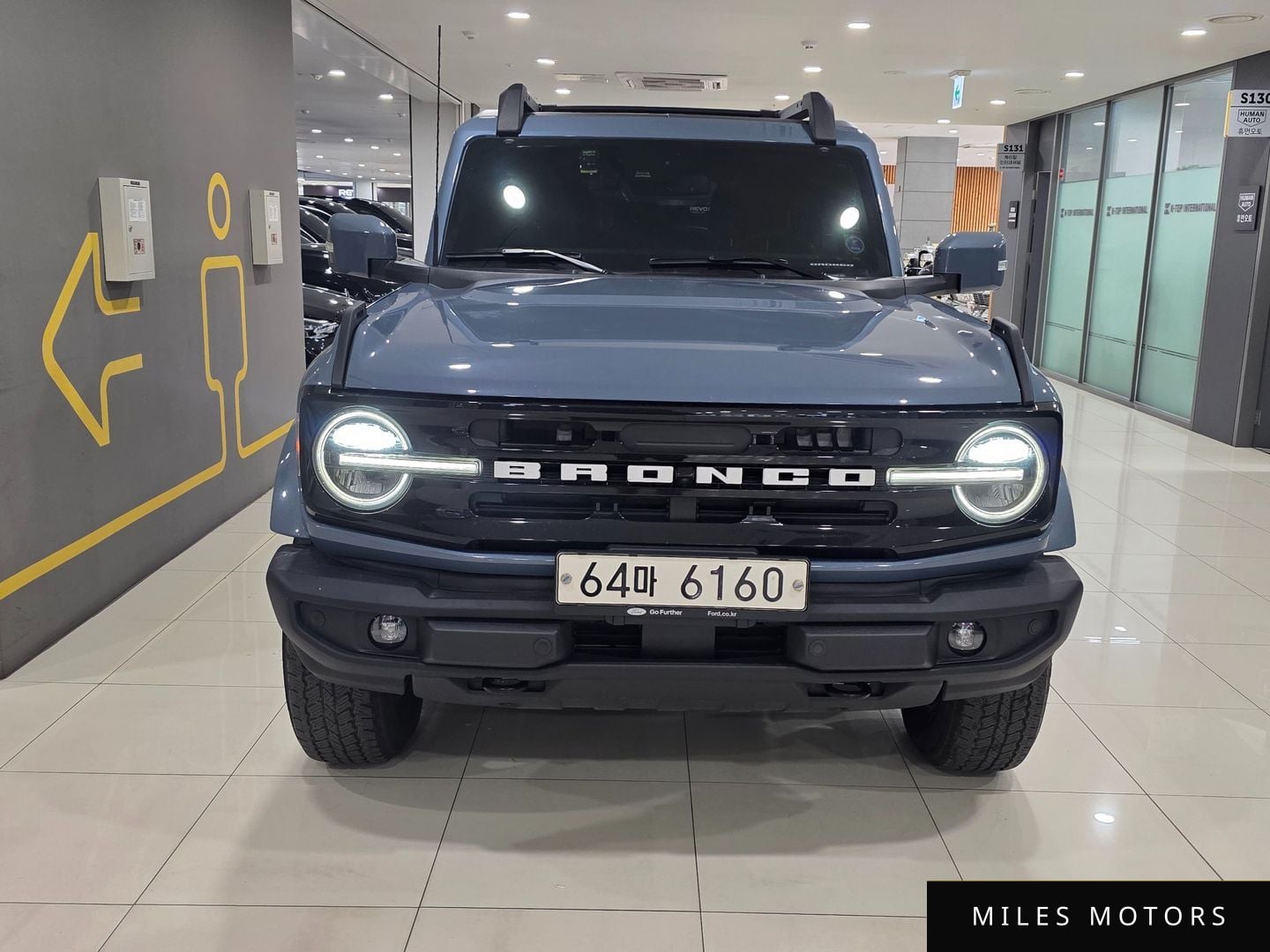Ford Bronco 2023 — миниатюра 3