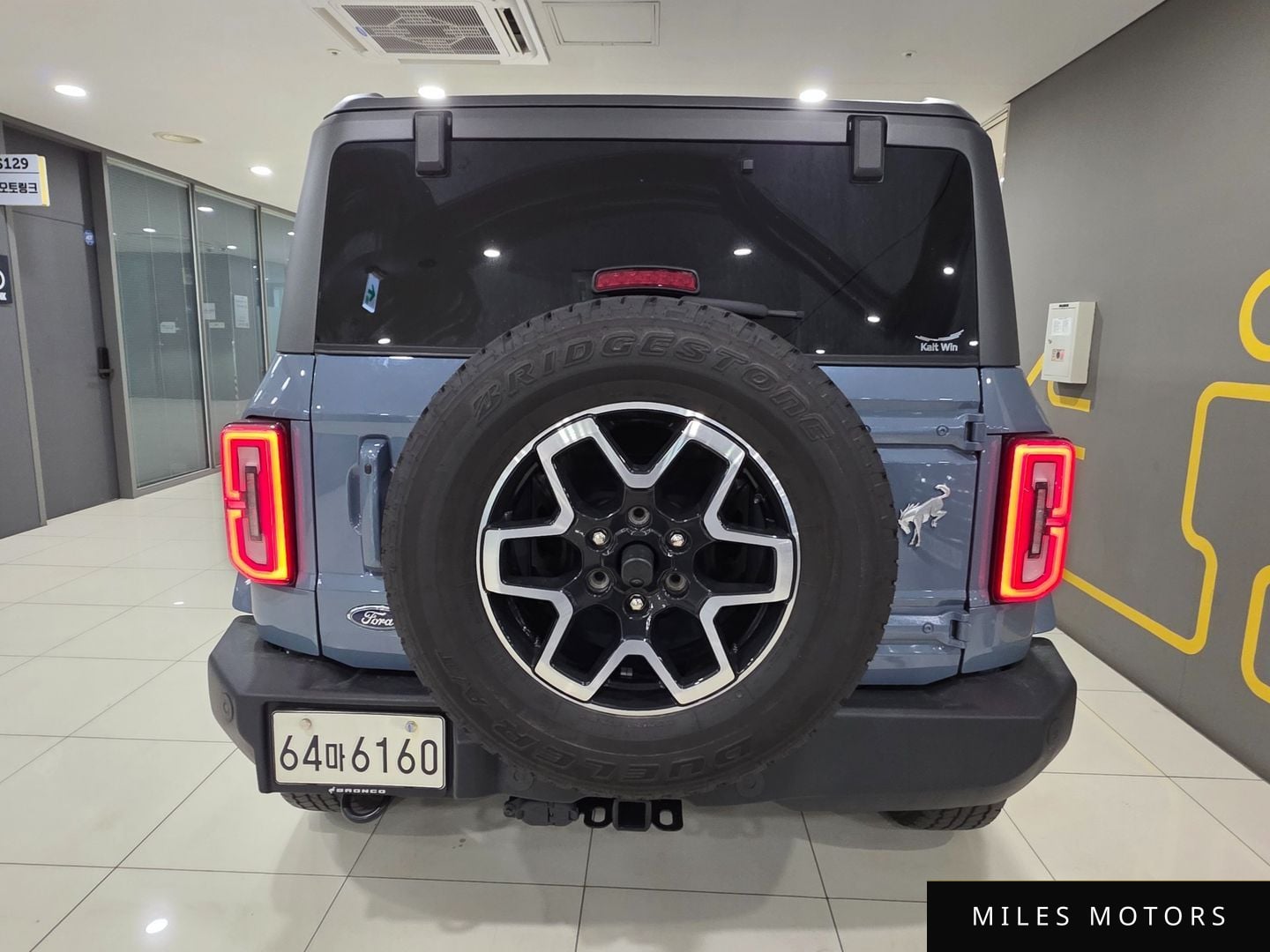Ford Bronco 2023 — миниатюра 4