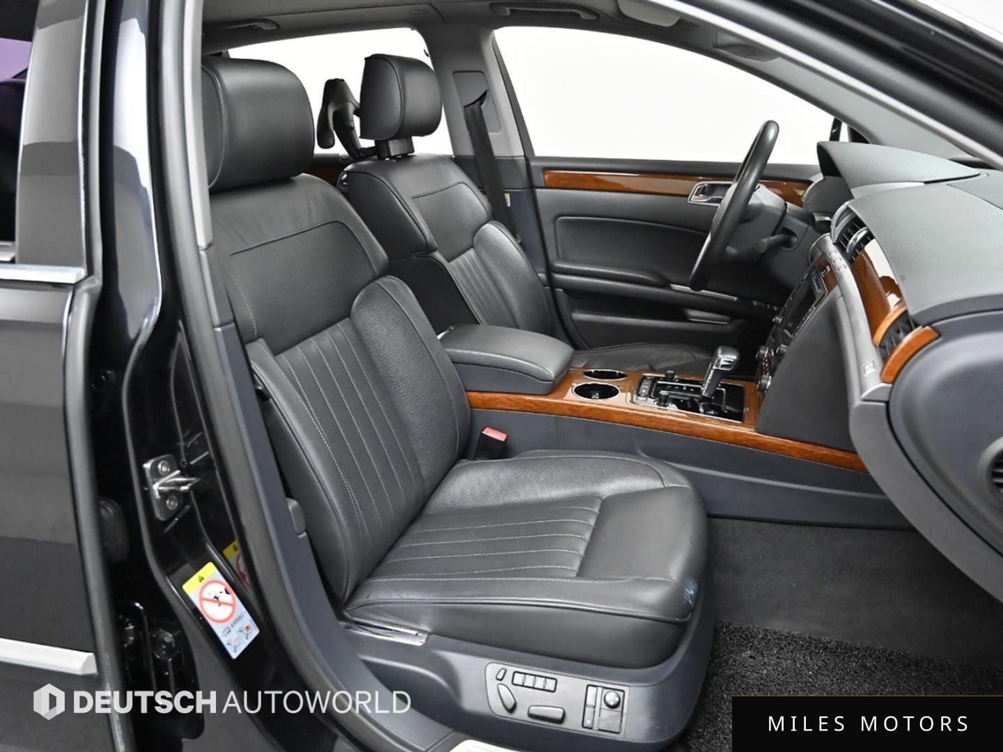 Volkswagen 페이톤 2015 — миниатюра 10