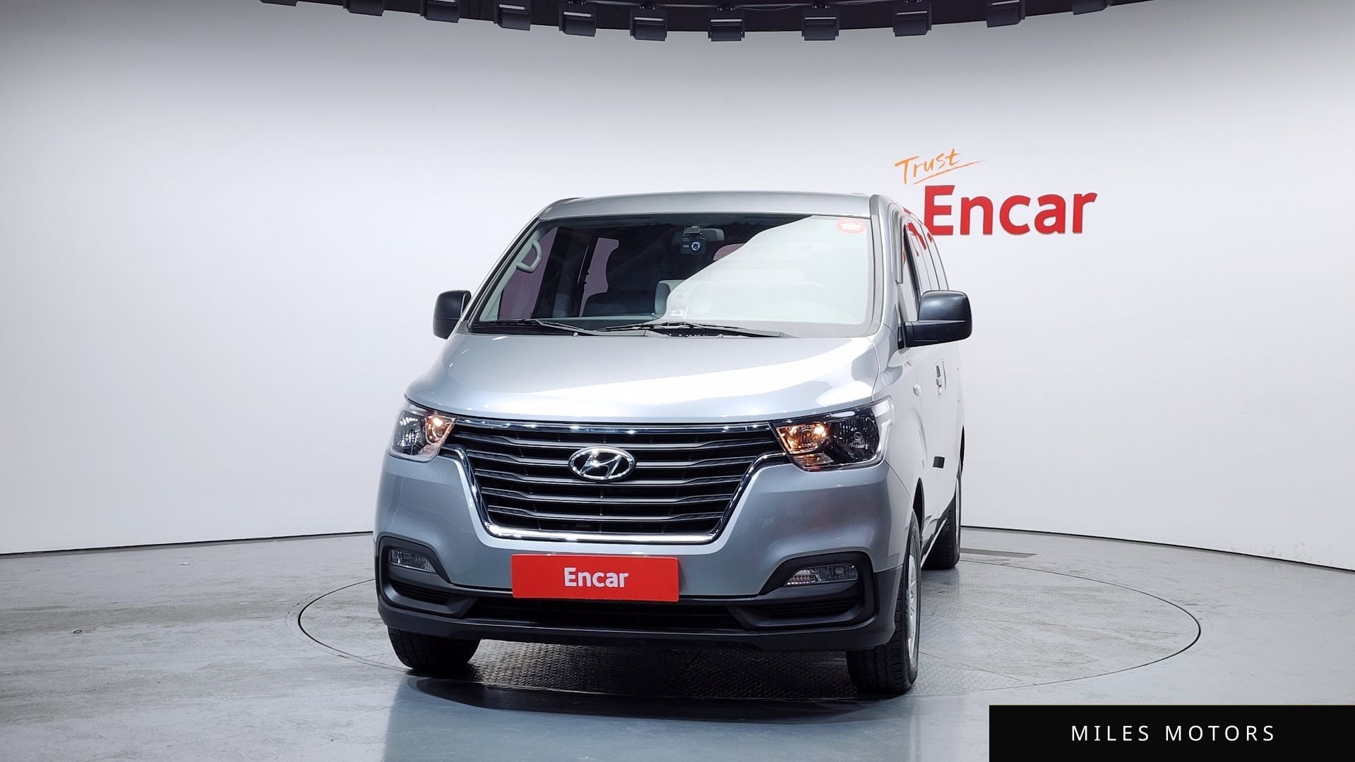 Hyundai 뉴 그랜드 스타렉스 2021 — миниатюра 3