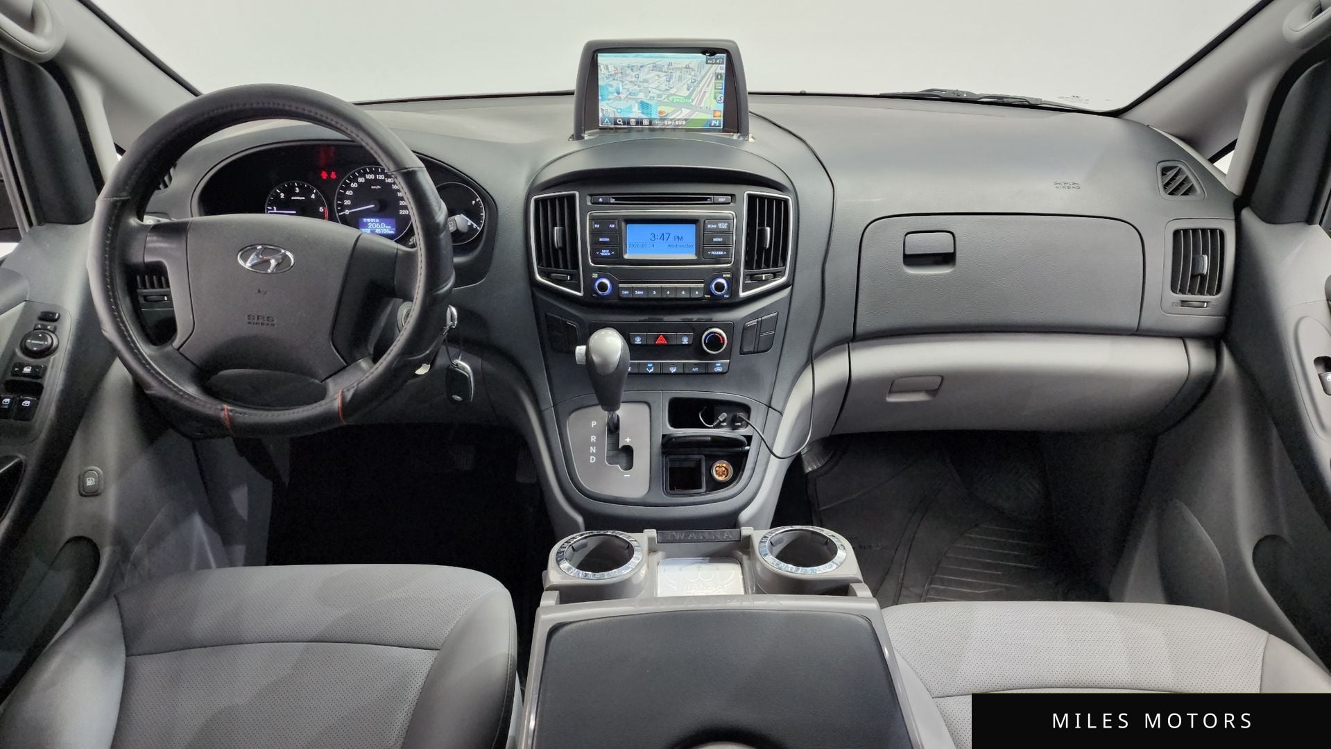 Hyundai 뉴 그랜드 스타렉스 2021 — миниатюра 7
