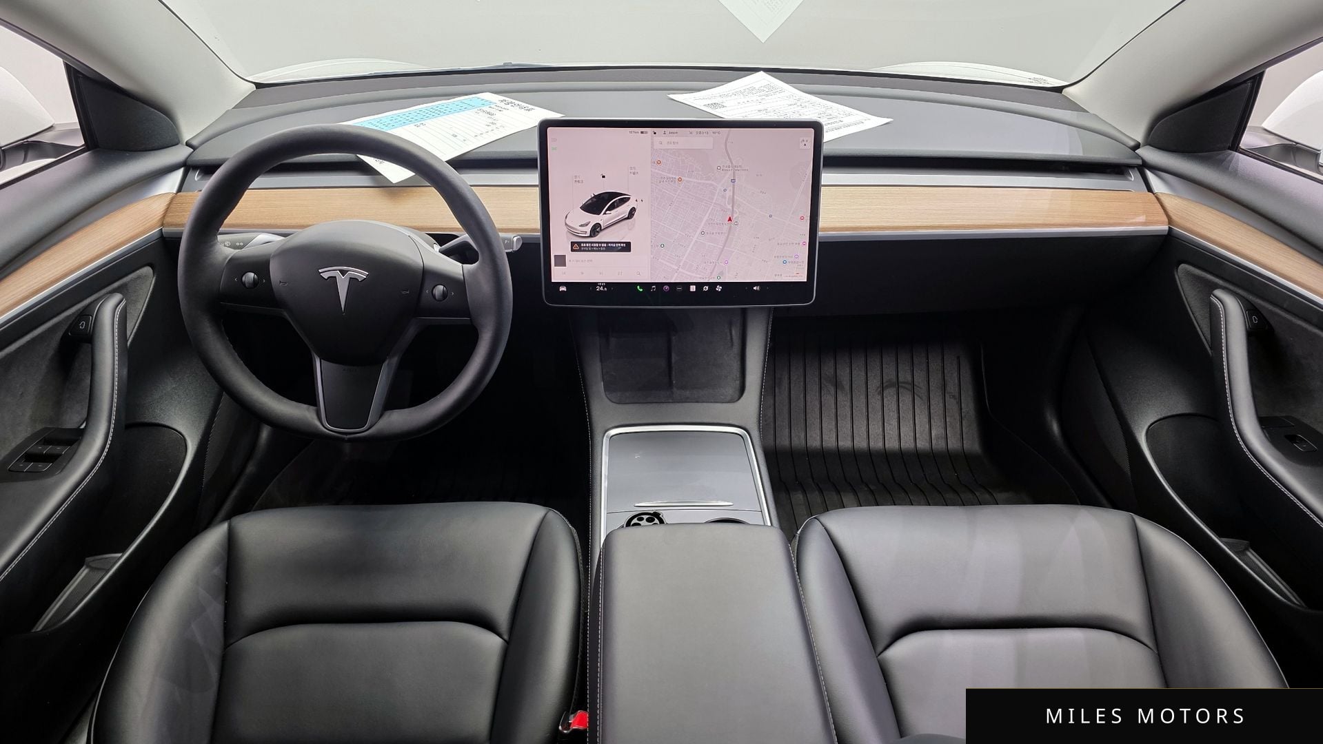 Tesla Model 3 2023 — миниатюра 7