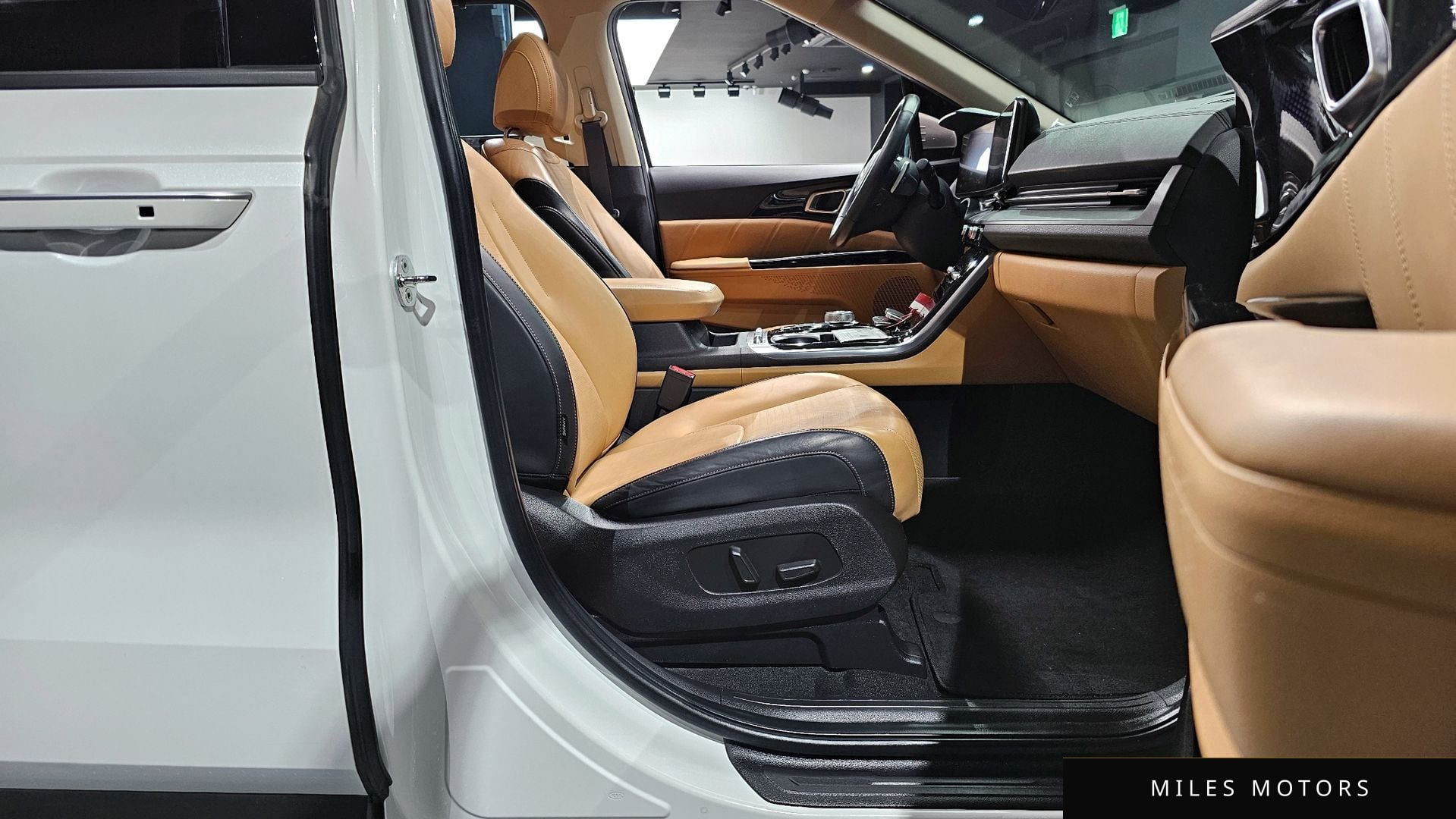 Kia Carnival 2021 — миниатюра 10