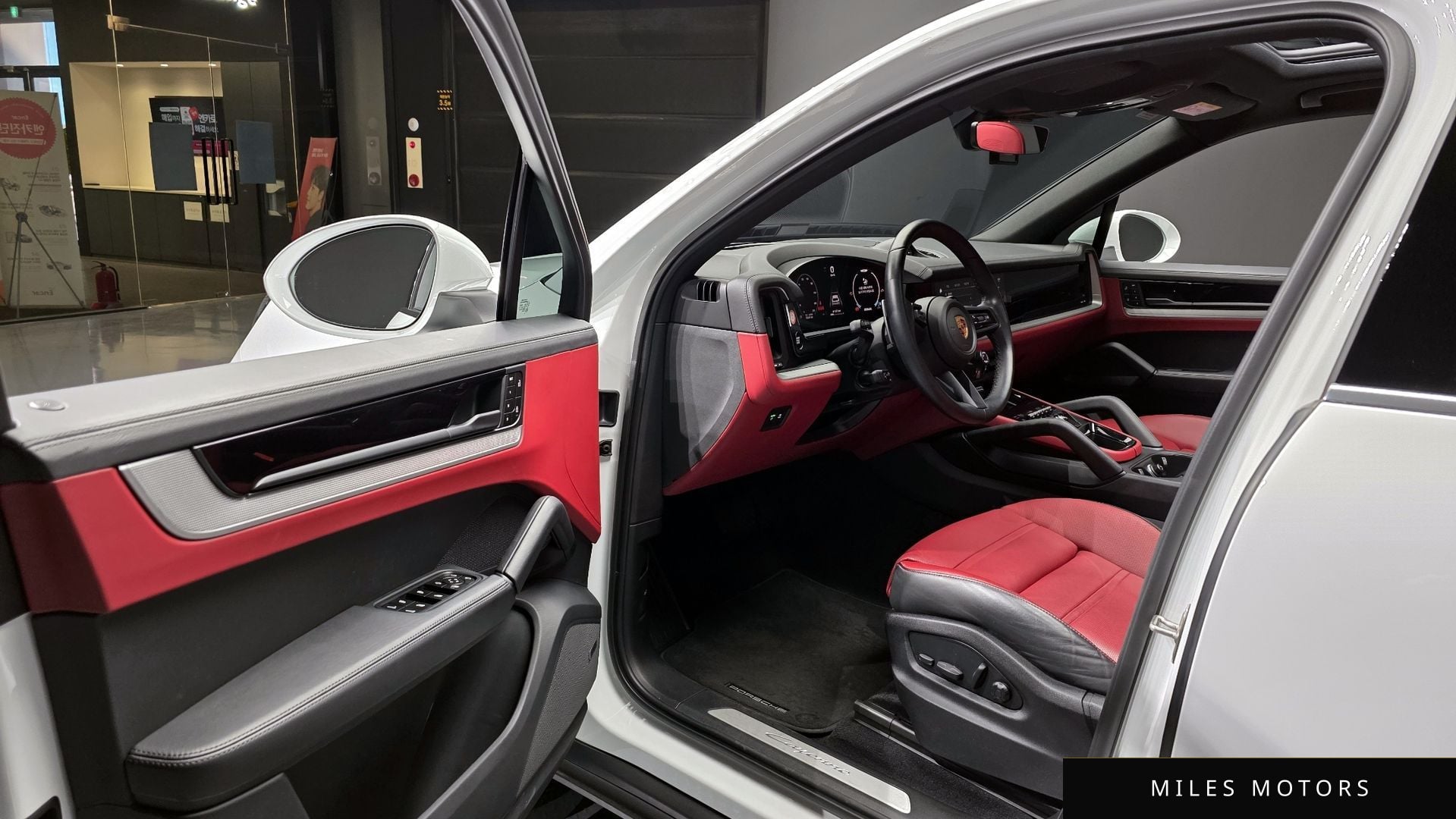 Porsche Cayenne 2024 — миниатюра 11