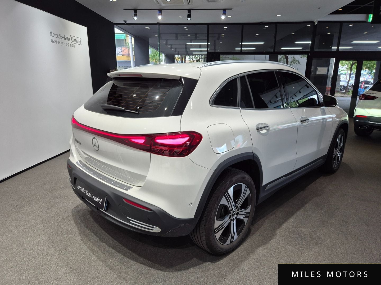 Mercedes-Benz EQA H243 2026 — миниатюра 2