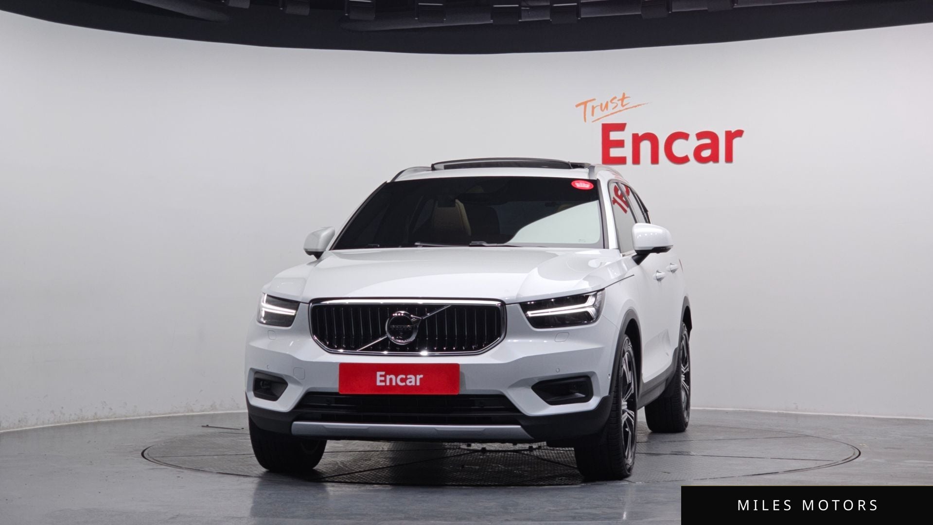Volvo XC40 2020 — миниатюра 3