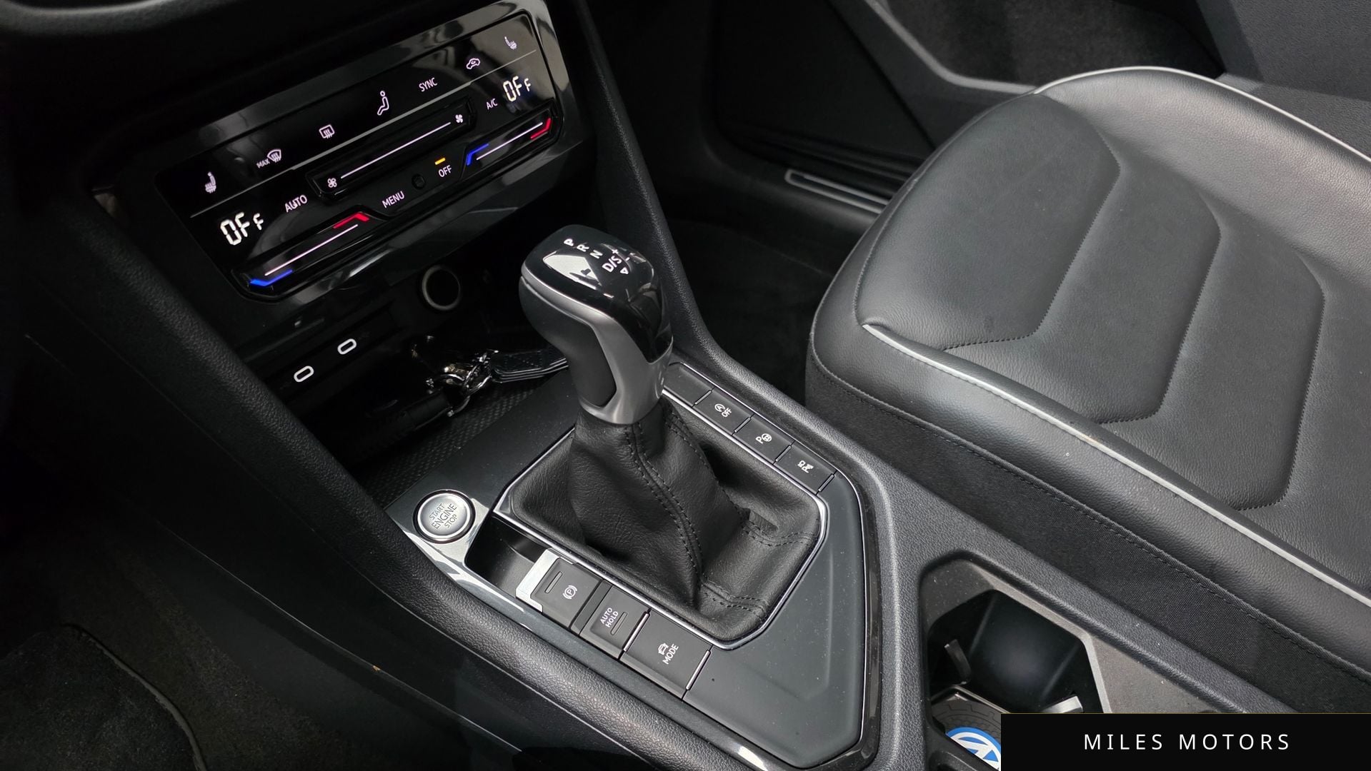 Volkswagen Tiguan 2023 — миниатюра 9