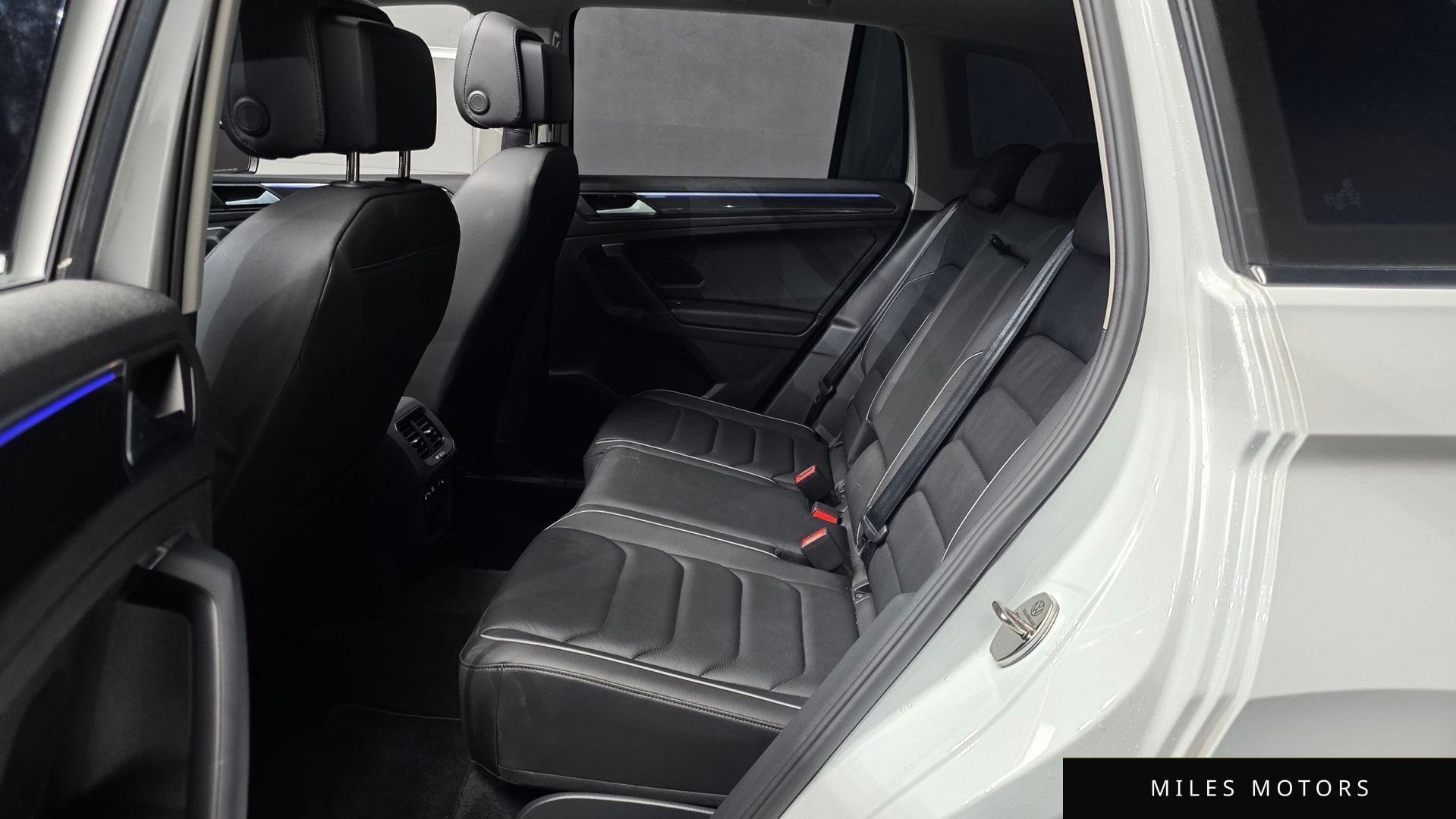 Volkswagen Tiguan 2023 — миниатюра 12
